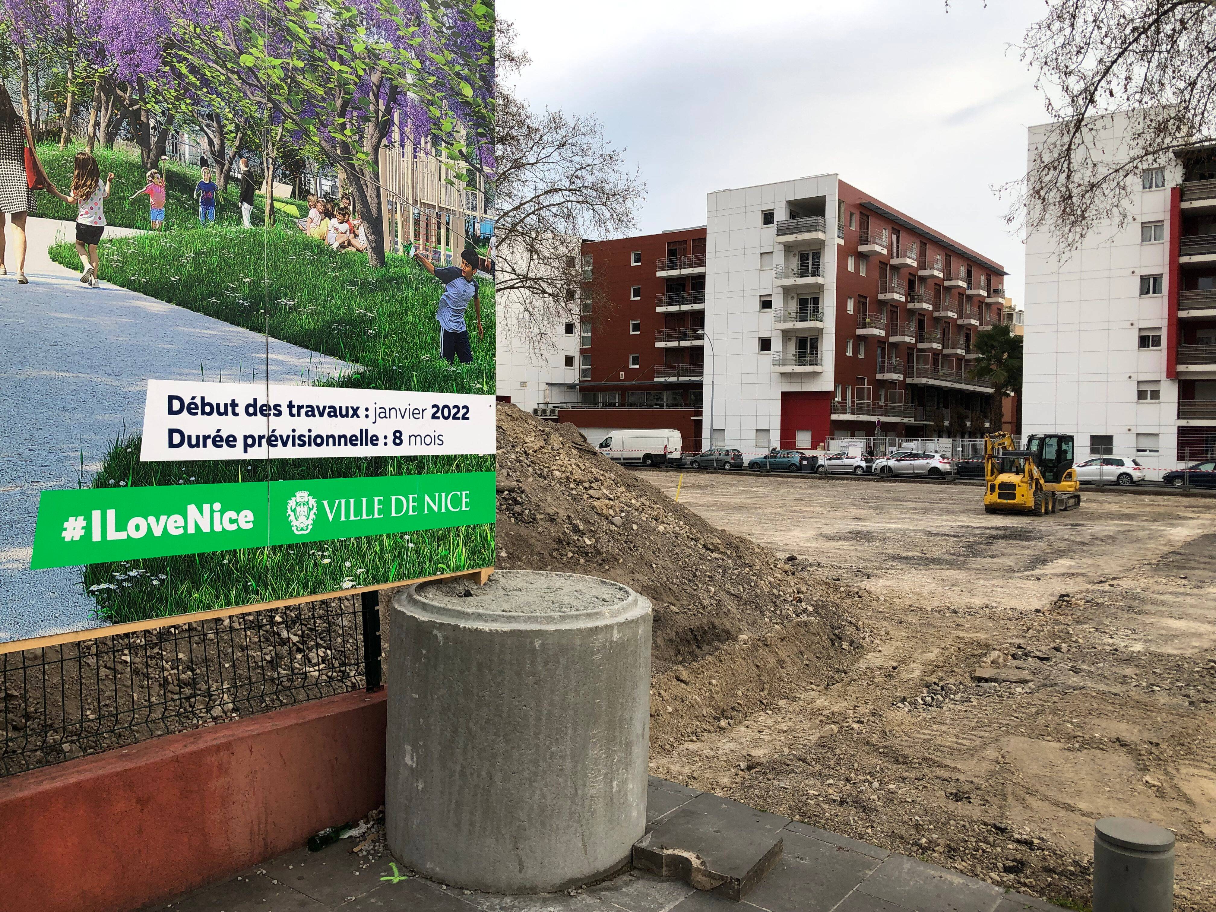 C'est la fin du grand parking de Saint-Jean-d'Angély à Nice, et on sait ce qu'il va devenir