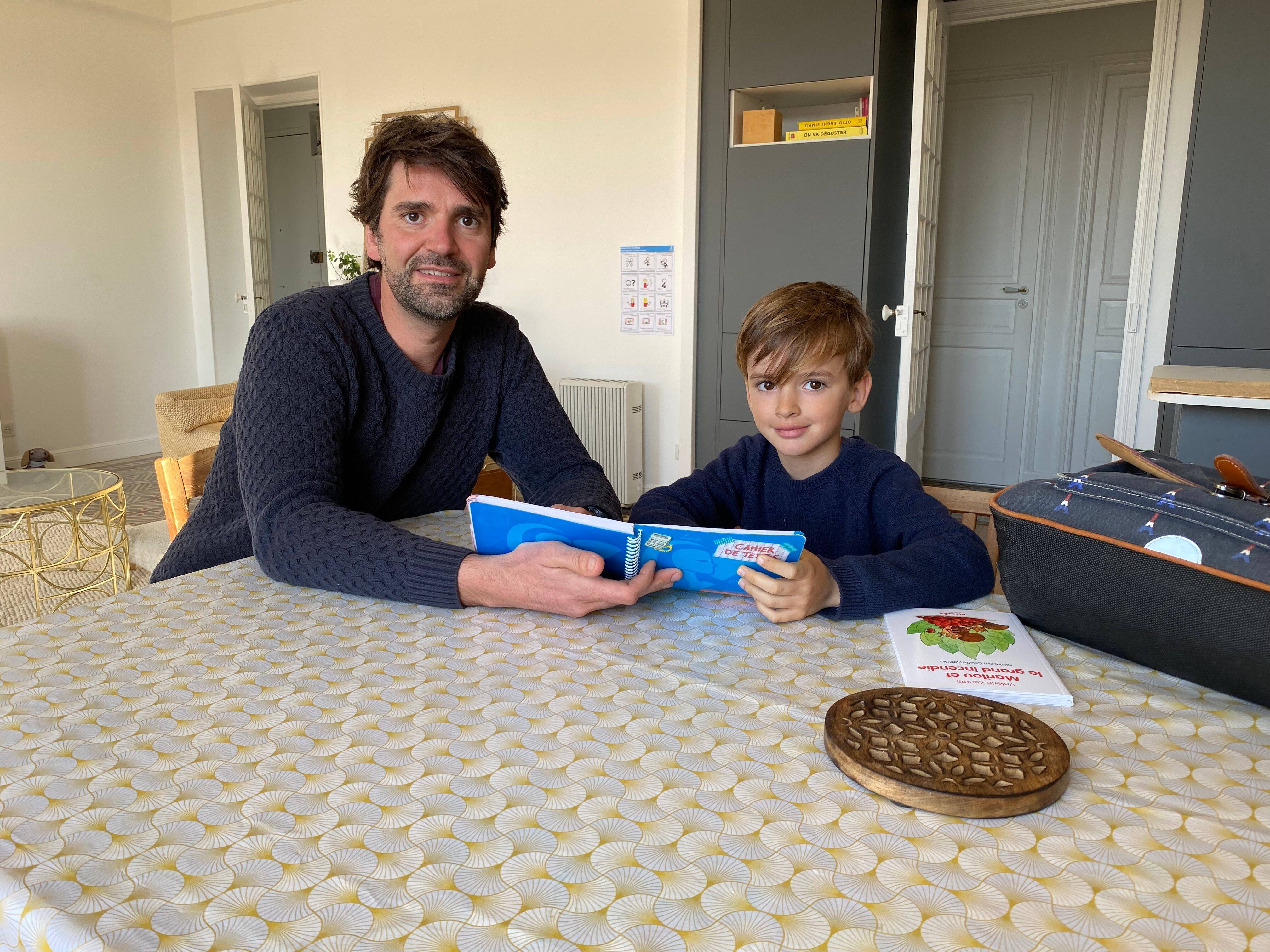 En parler en famille avant, leur laisser de l'espace et du temps... les conseils pour bien se préparer lorsque l'on accueille des réfugiés