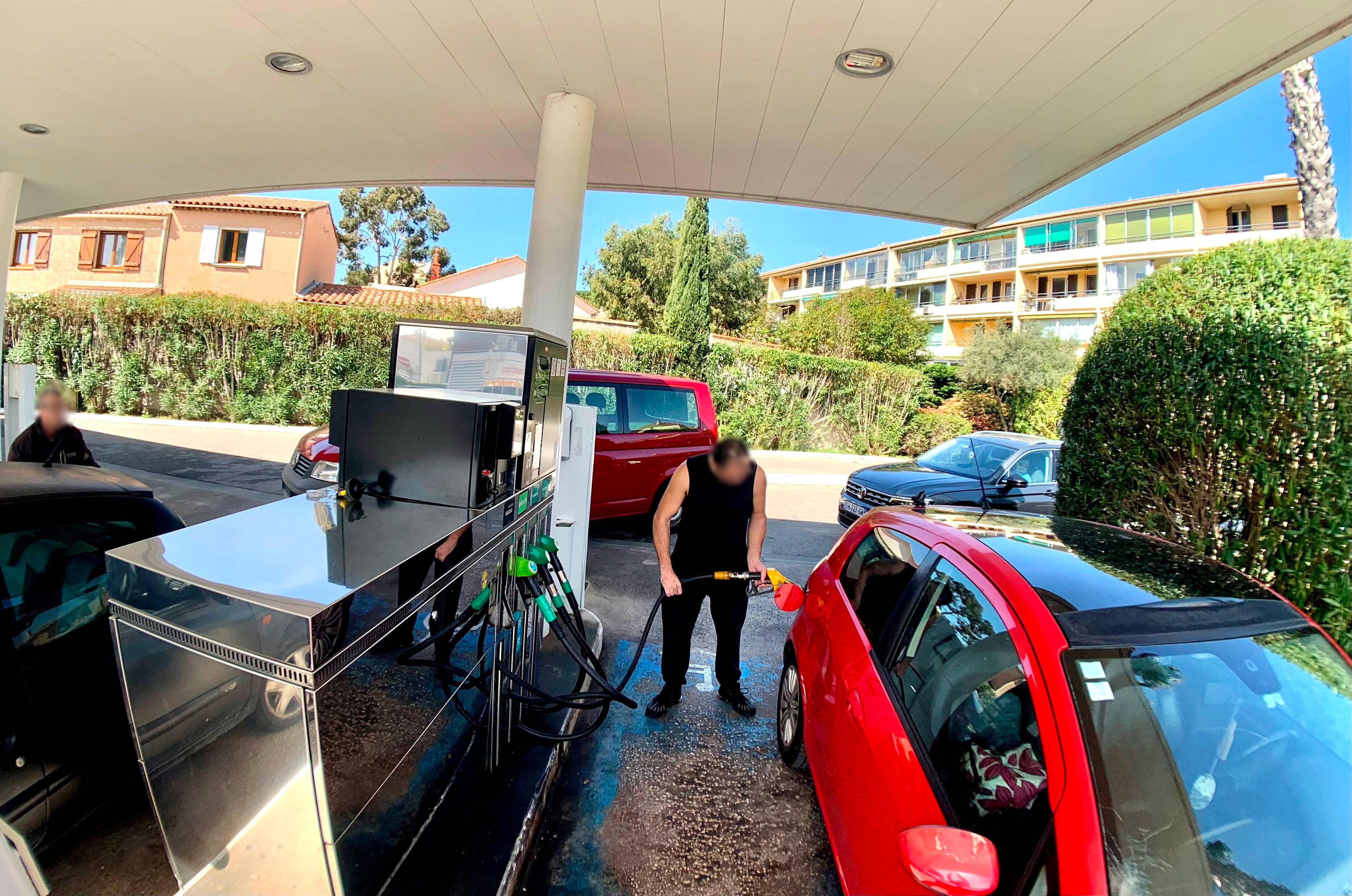 Tout ce qu'il faut savoir sur la remise de 18 centimes par litre de carburant qui entre en vigueur ce vendredi 1er avril