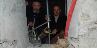 Des restes humains découverts lors du chantier de rénovation d'une église des Alpes-Maritimes