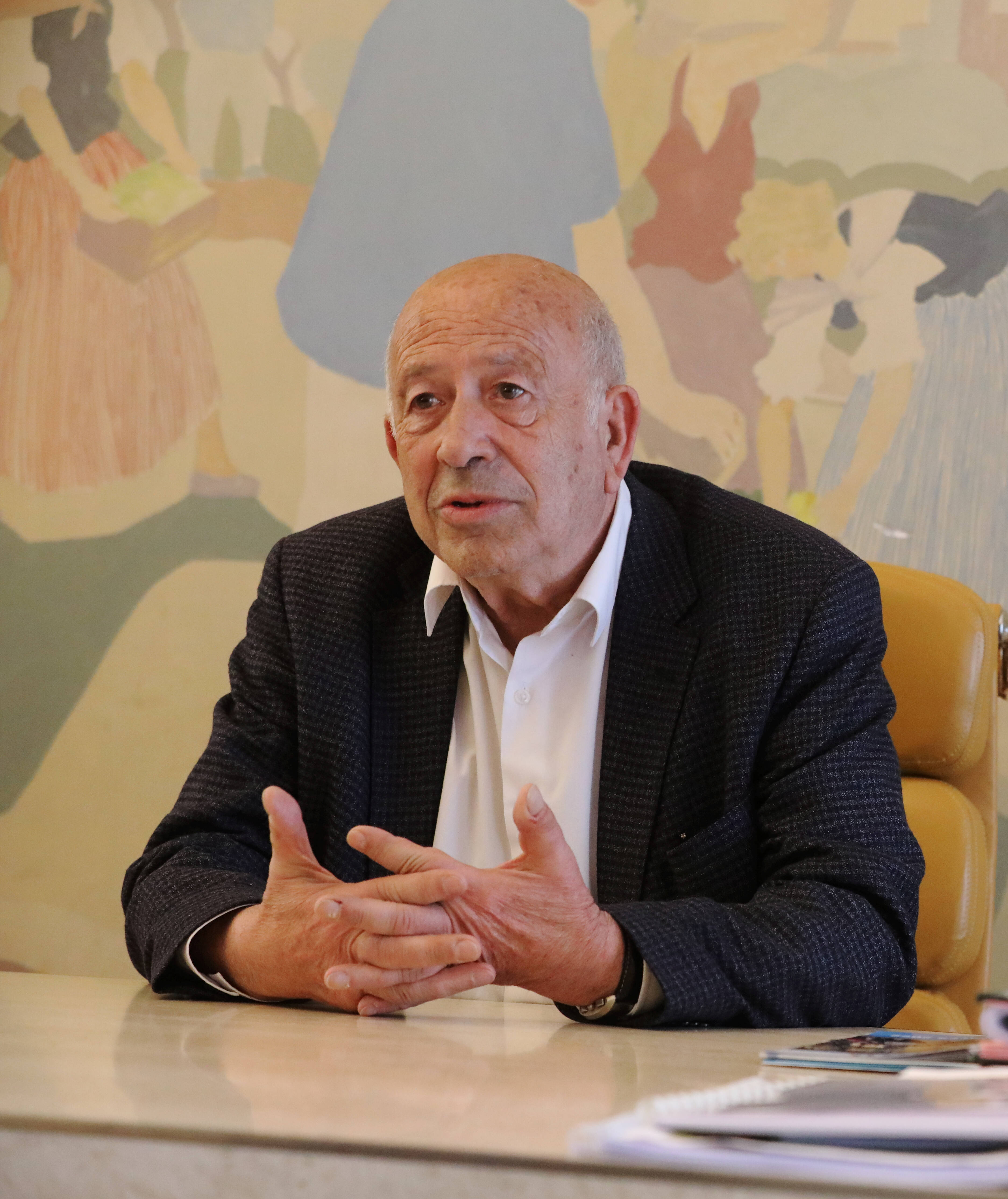 Hausse des impôts et recours à l'emprunt: le maire de Menton veut "dire la vérité" sur la santé économique de la commune