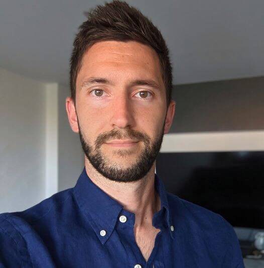 "Nous ne voulons pas qu'il soit mort pour rien..." Le combat de la mère d'Adrien, 28 ans, décédé à moto route de Grasse à Villeneuve-Loubet