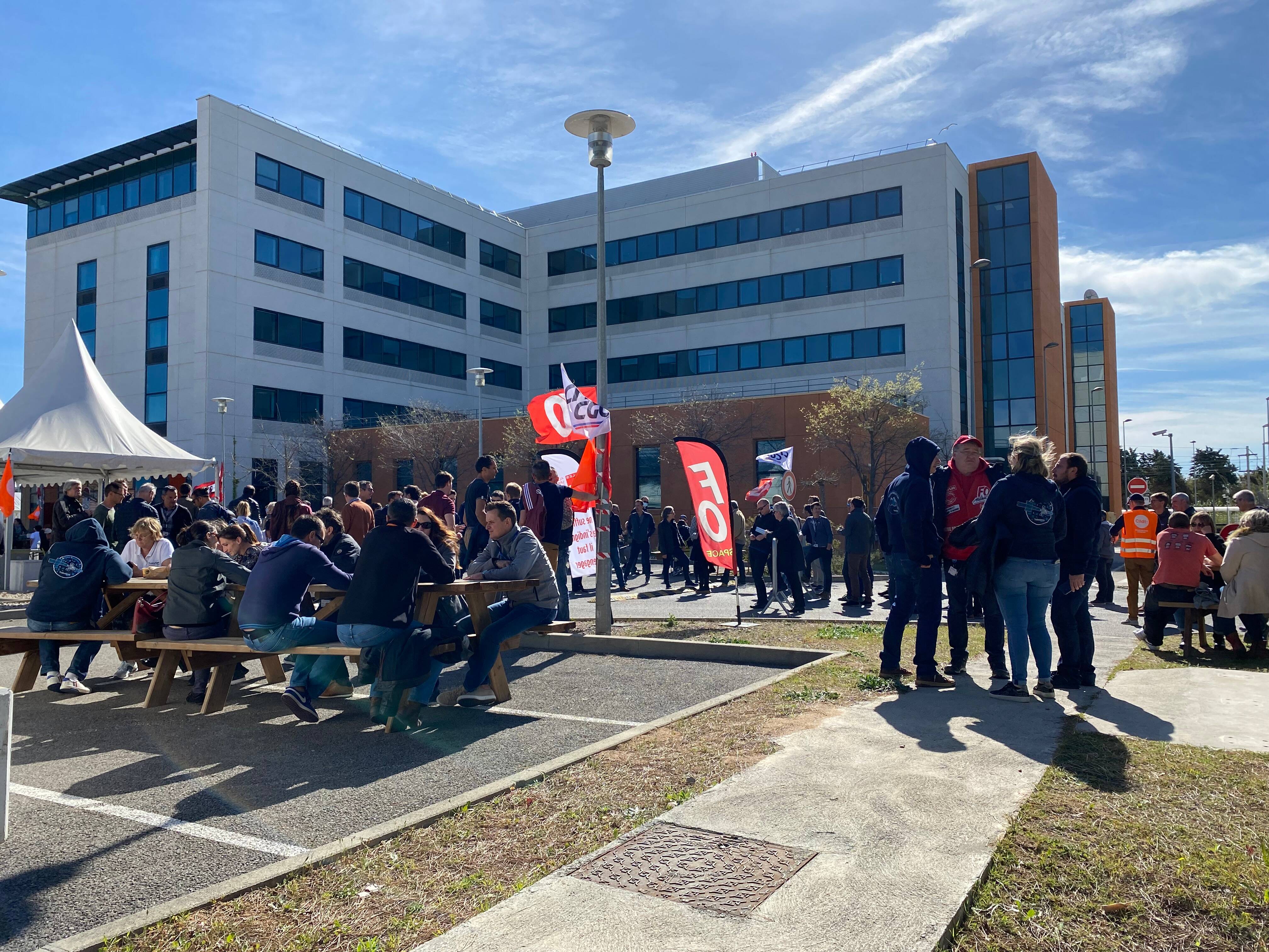 Grève à Thales Alenia Space: la direction a fait des propositions de sortie de crise