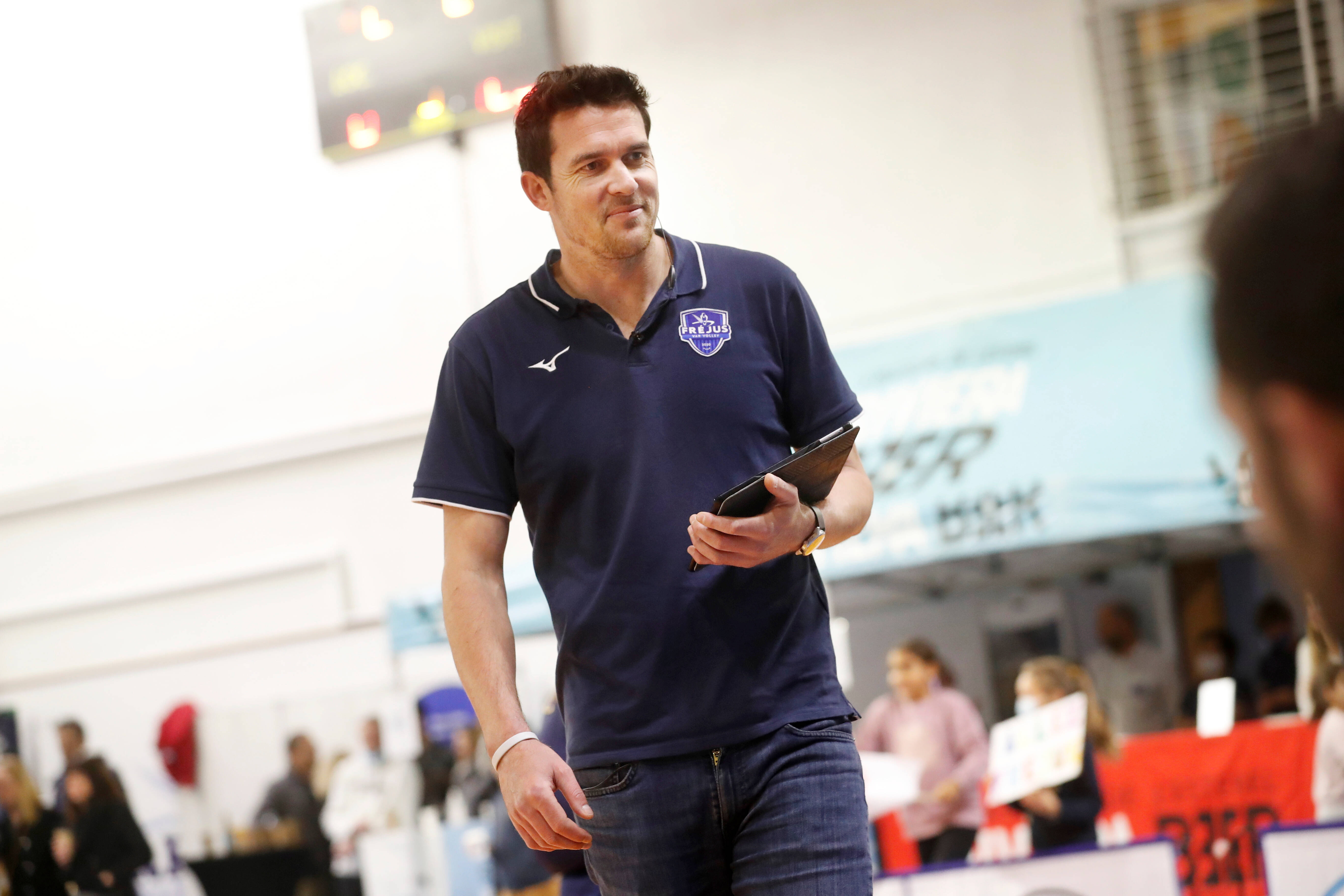 "Un immense honneur" réagit le coach du Fréjus Var Volley, qui intègre le staff de l'équipe de France