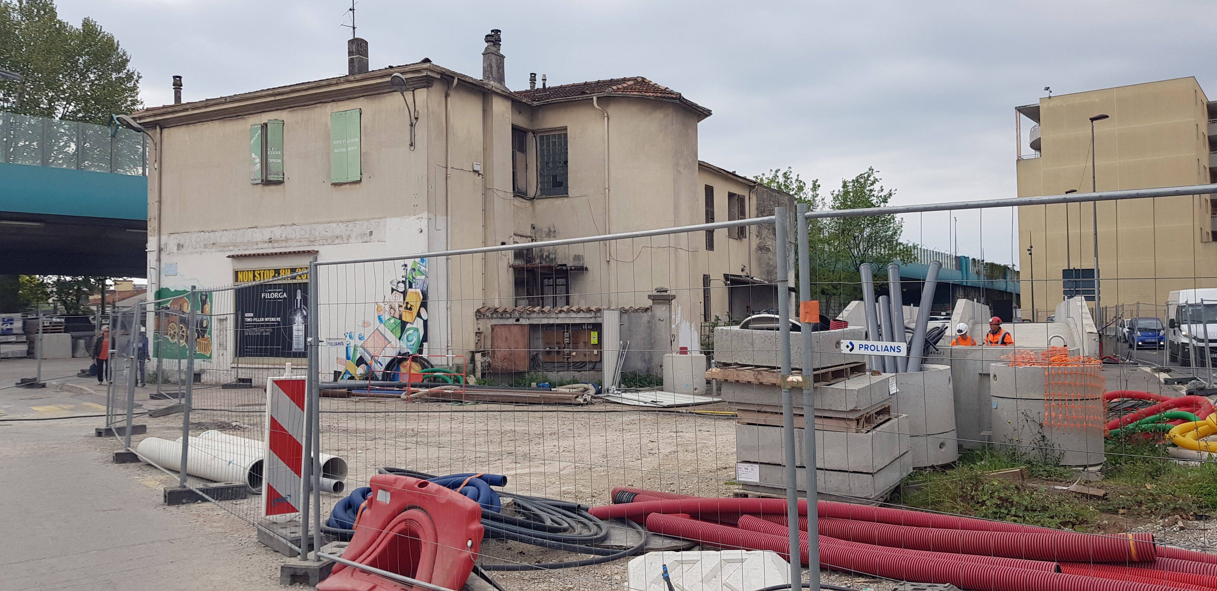 Démolition de l'ancienne pharmacie, extension du parvis, parking relais... Où en est le pôle d'échange multimodal de Cagnes-sur-Mer?