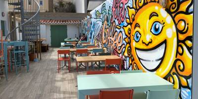 L'artiste Jaké réalise une superbe fresque pour l'ouverture estivale du restaurant Duplex à Cannes