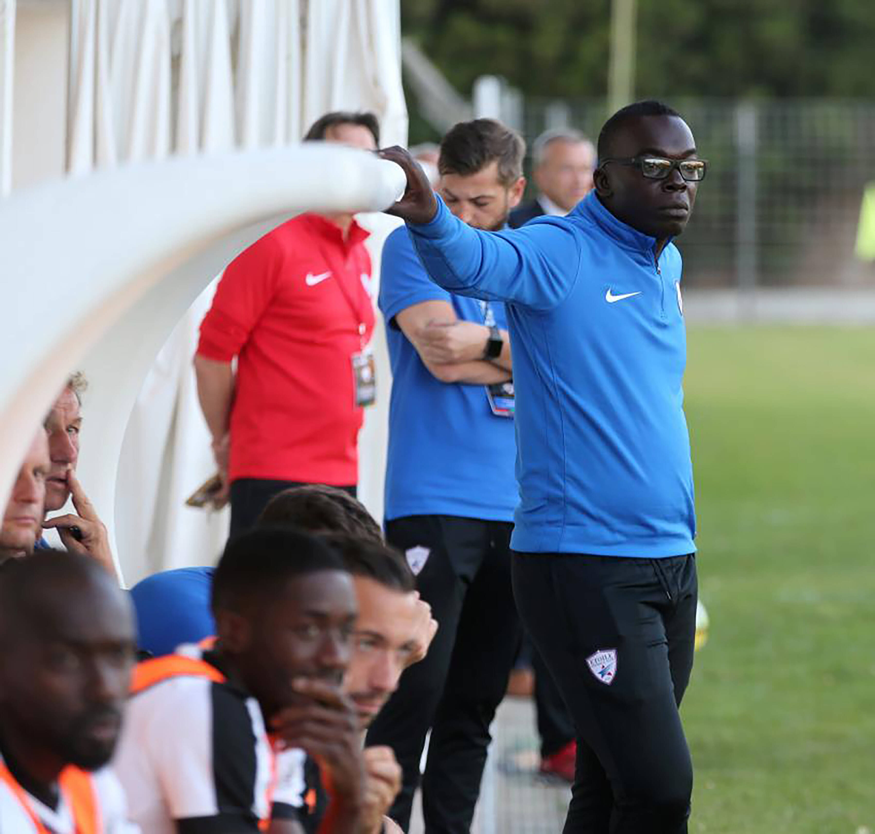 L'entraîneur de l'Étoile FC, Charly Paquille, sera bien l'adjoint de Kaba Diawara à la tête de la Guinée