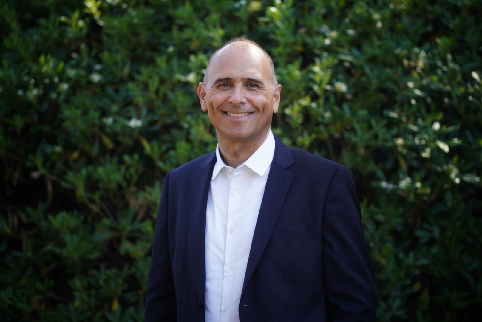 "LR est aujourd'hui au même stade que le PS il y a 5 ans", Jean-Bernard Mion, candidat "Horizons" dans la 6e circonscription des Alpes-Maritimes