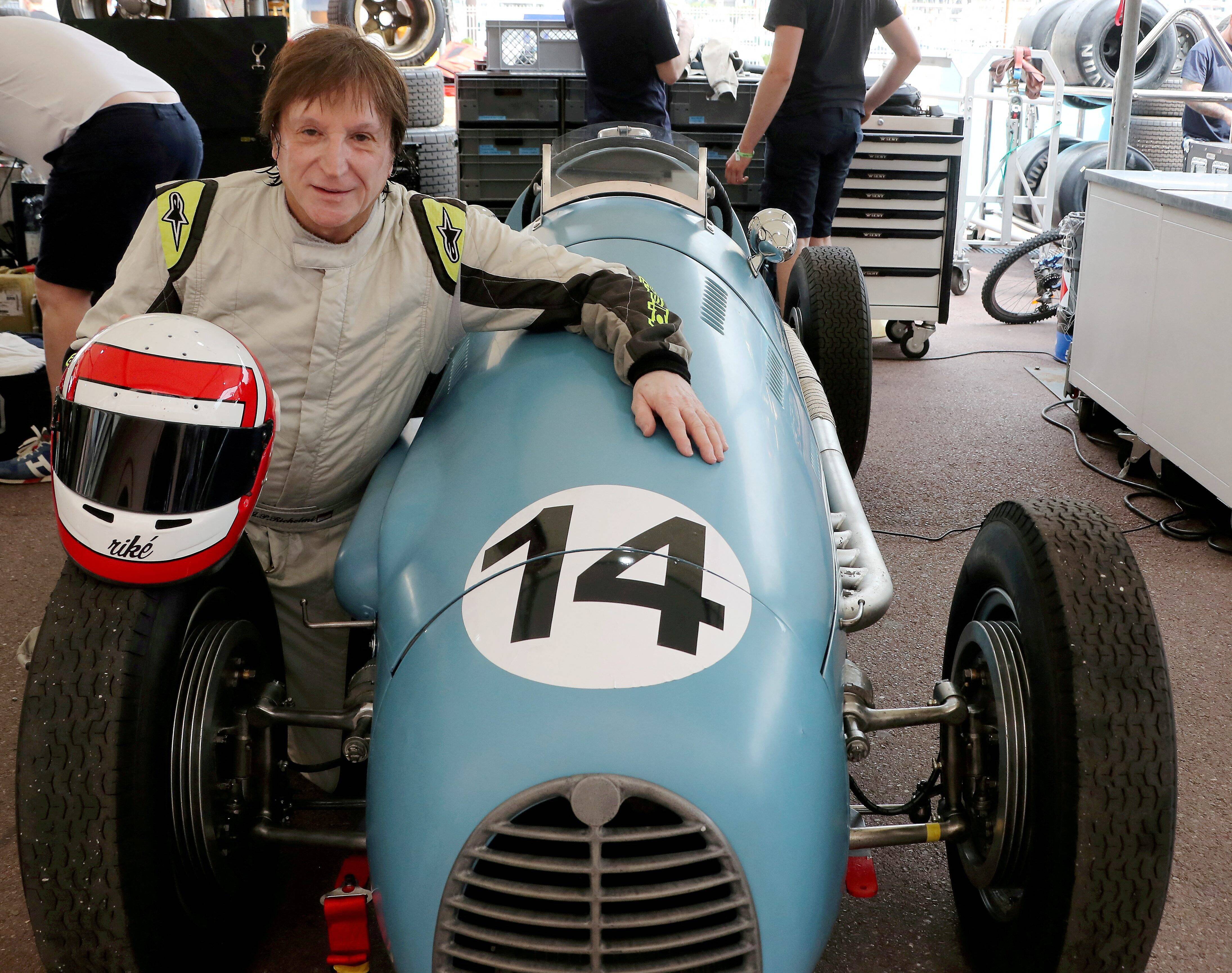 "On s'accroche au volant". Le rallyman Jean-Pierre Richelmi fait une marche arrière de 70 ans au Grand Prix de Monaco Historique