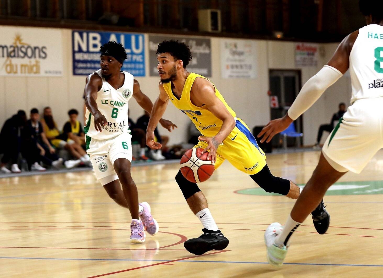 "Aucune équipe ne me fait peur": Maxim Eugène et Hyères-Toulon prêts pour le quart de finale d'accession à la Nationale 1