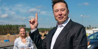 Elon Musk, l'homme le plus riche du monde, a atterri à l'aéroport de Nice ce samedi