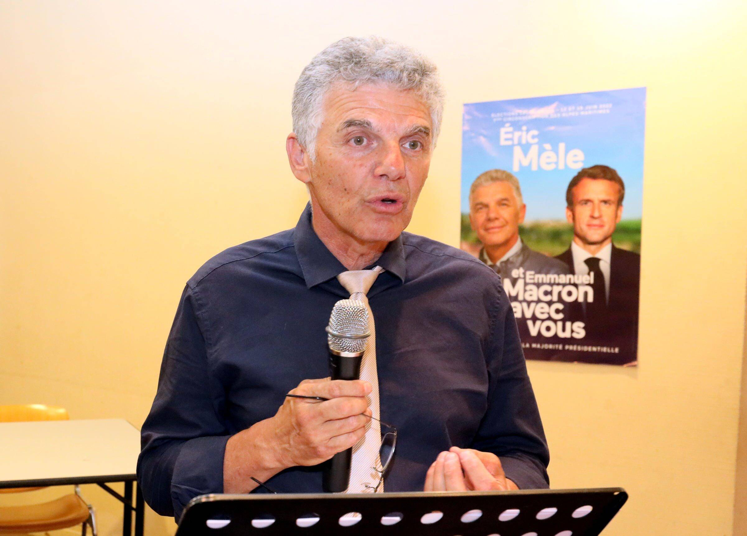 "Un député différent, moins institutionnel" : voici comment Eric Mèle se présente face aux électeurs de la 7e circonscription