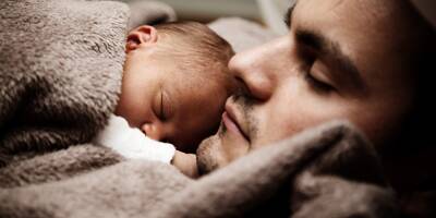 Un an après l'allongement du congé paternité, pourquoi le lien entre père et fils est-il si important?