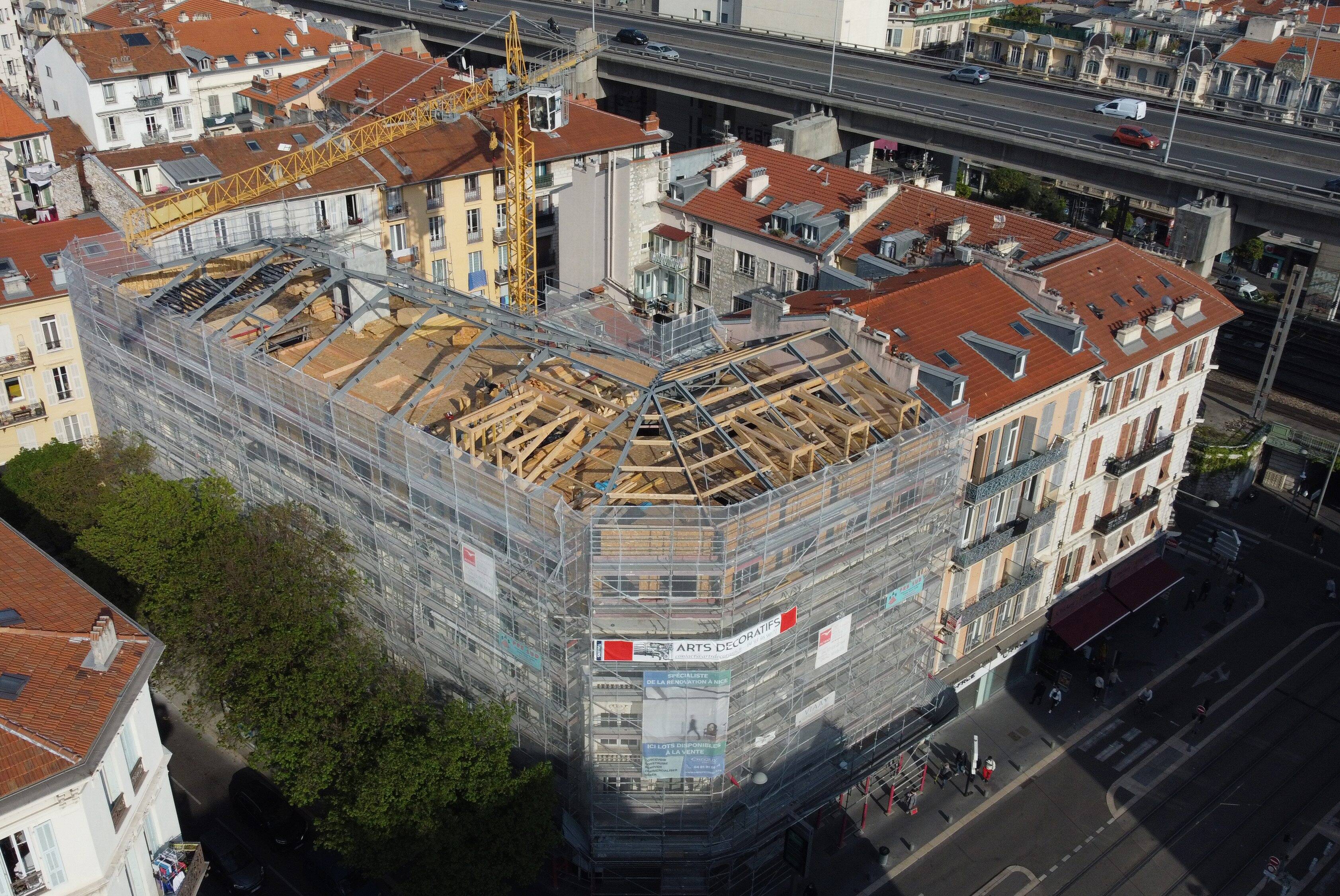 Stopper l'artificialisation des sols, valoriser le bâti... Et si la solution du logement de demain dans la Métropole de Nice était de surélever nos immeubles?