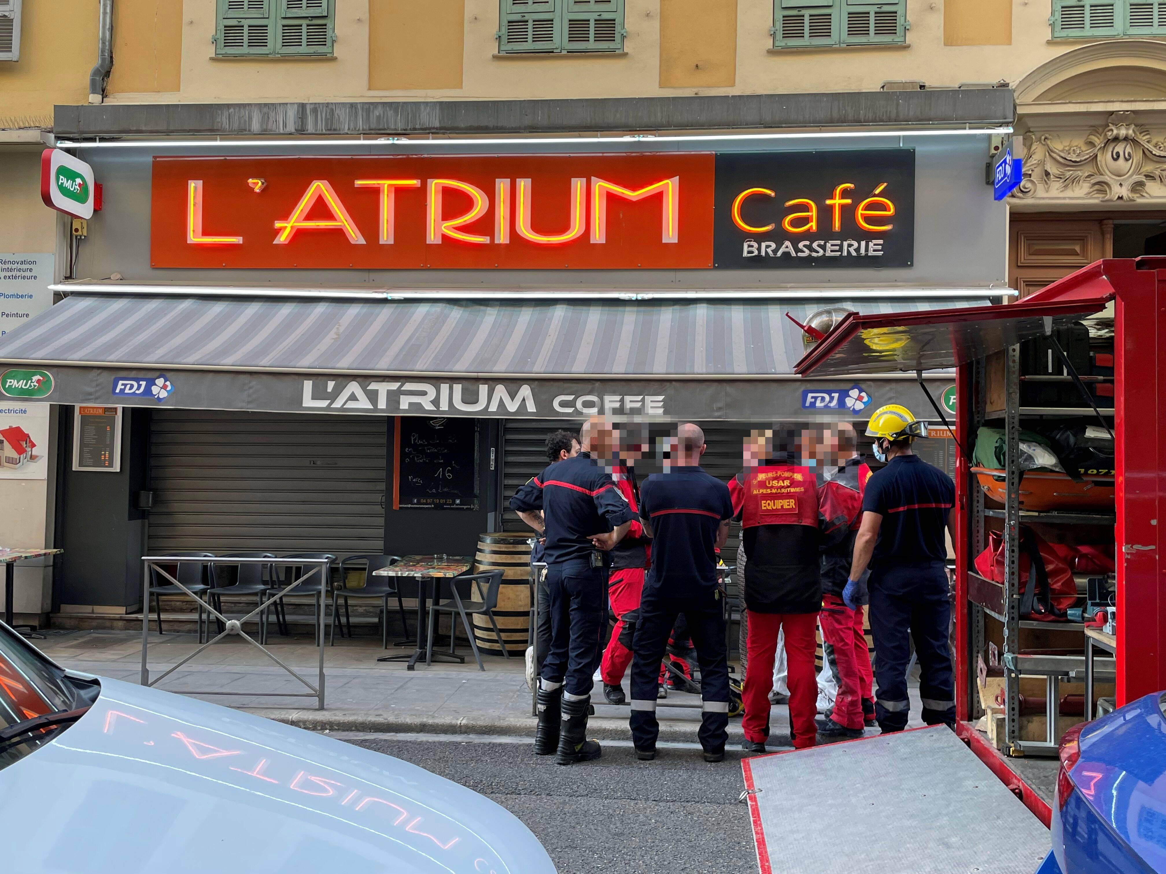 Rue bouclée, pompiers spécialisés en renfort... Mystérieuse enquête criminelle à Nice mercredi soir