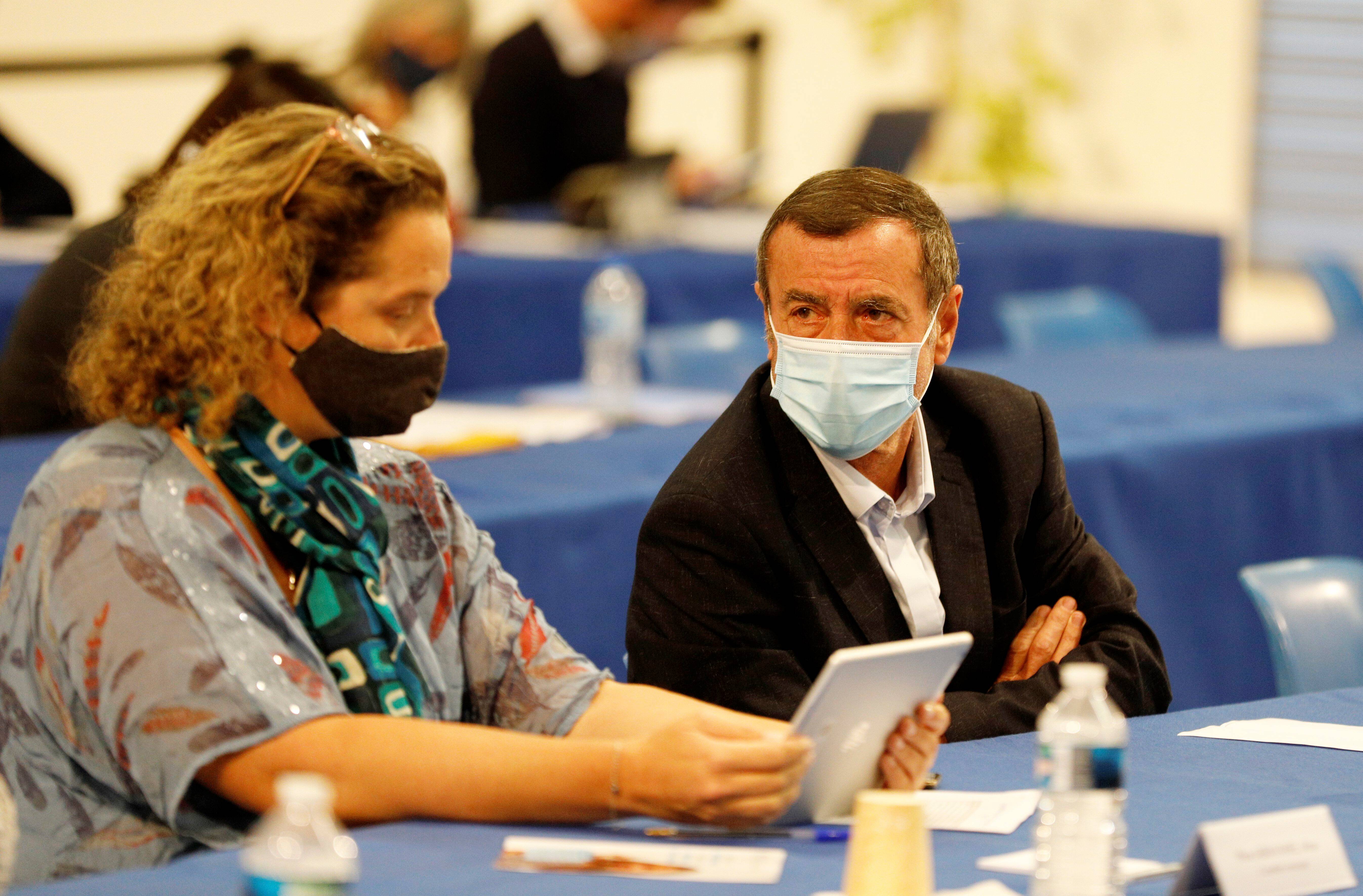 Conseil municipal d'Antibes: pourquoi le groupe LREM se scinde en deux parties