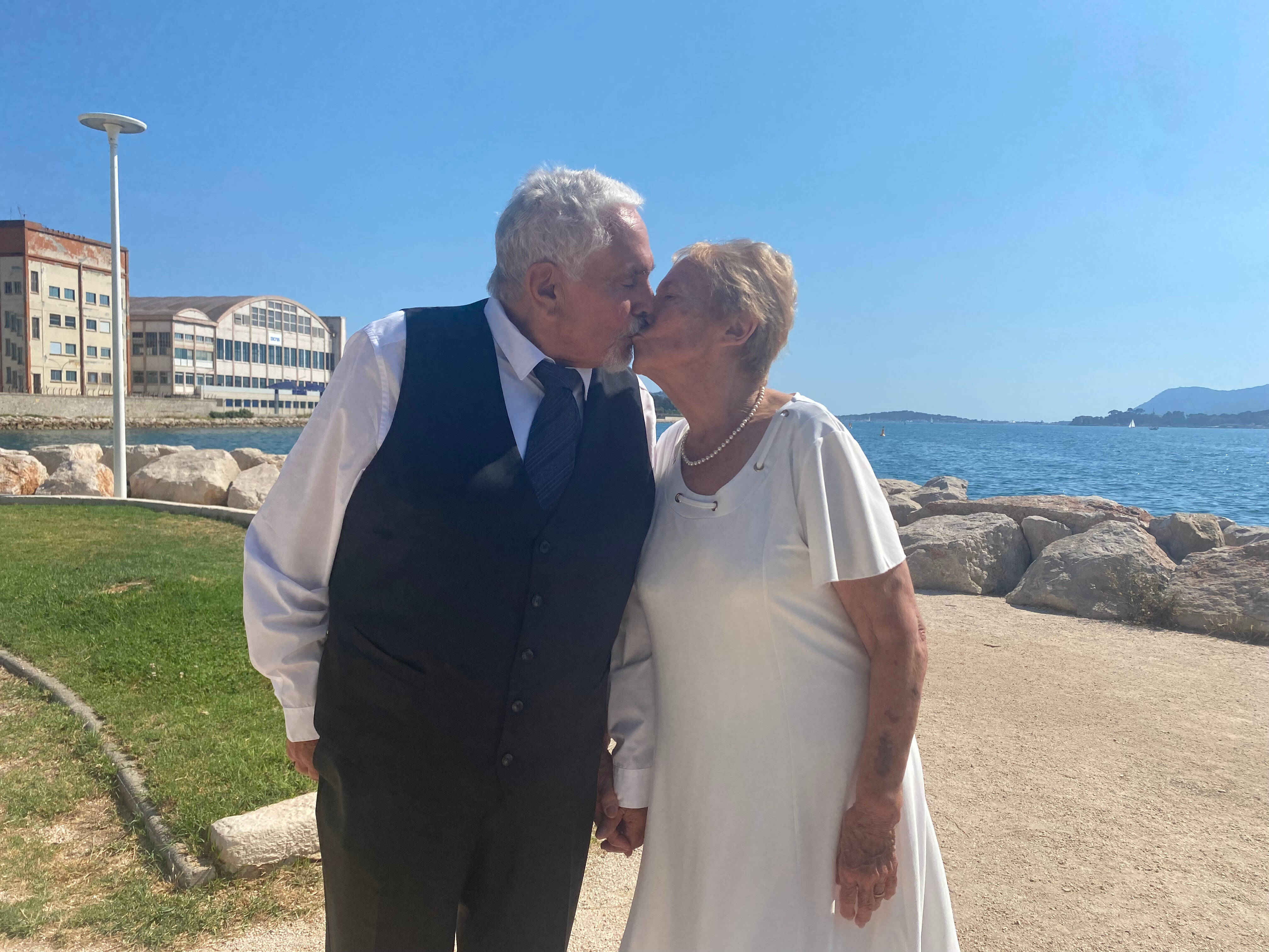 60 ans d'amour: Jacques et Colette célèbrent leurs noces de diamant à Toulon
