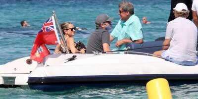 Leonardo Di Caprio débarque masqué à Pampelonne avec Tobey Maguire