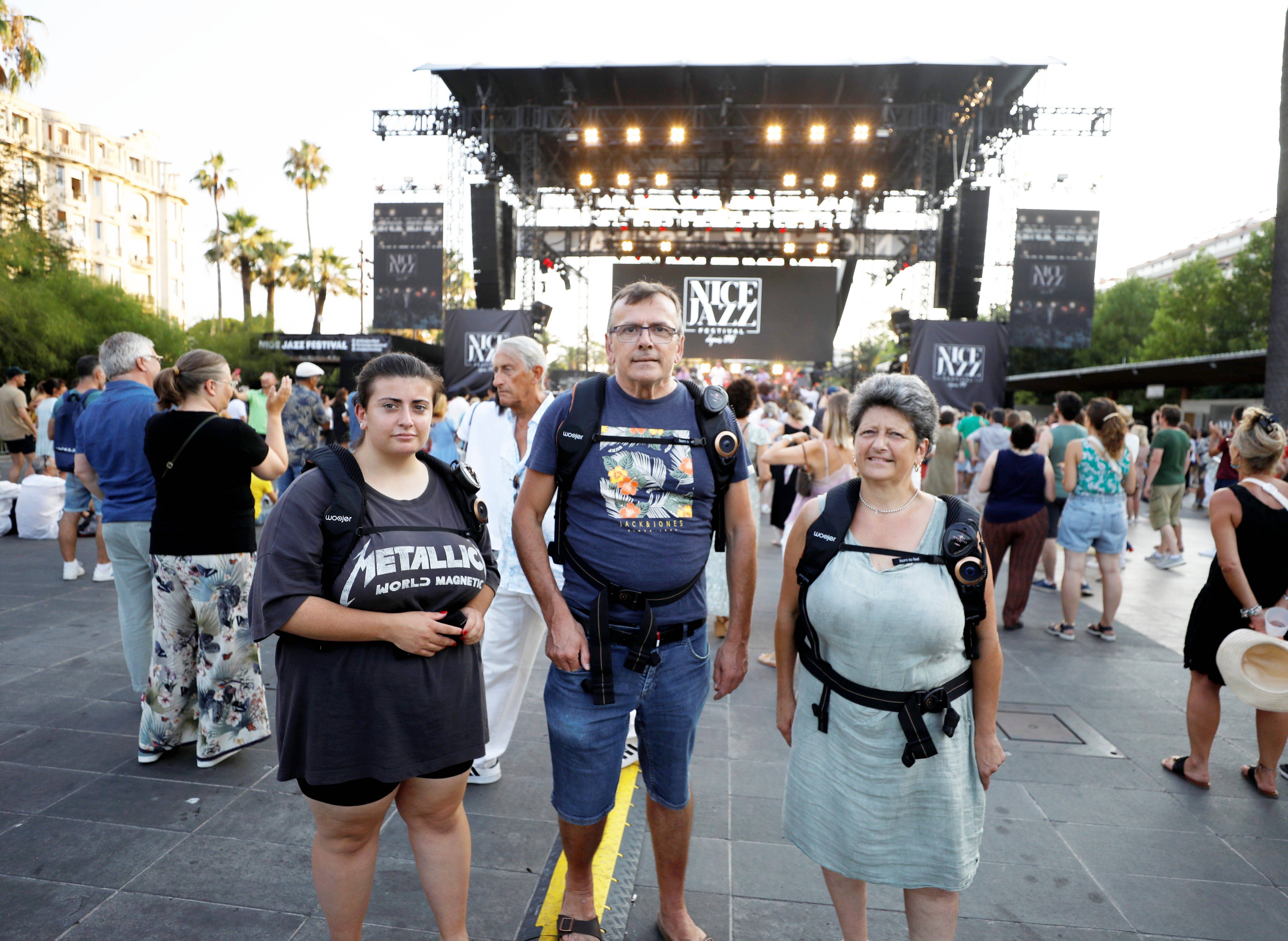 Des gilets qui permettent aux spectateurs sourds et malentendants de profiter des concerts du Nice Jazz Festival