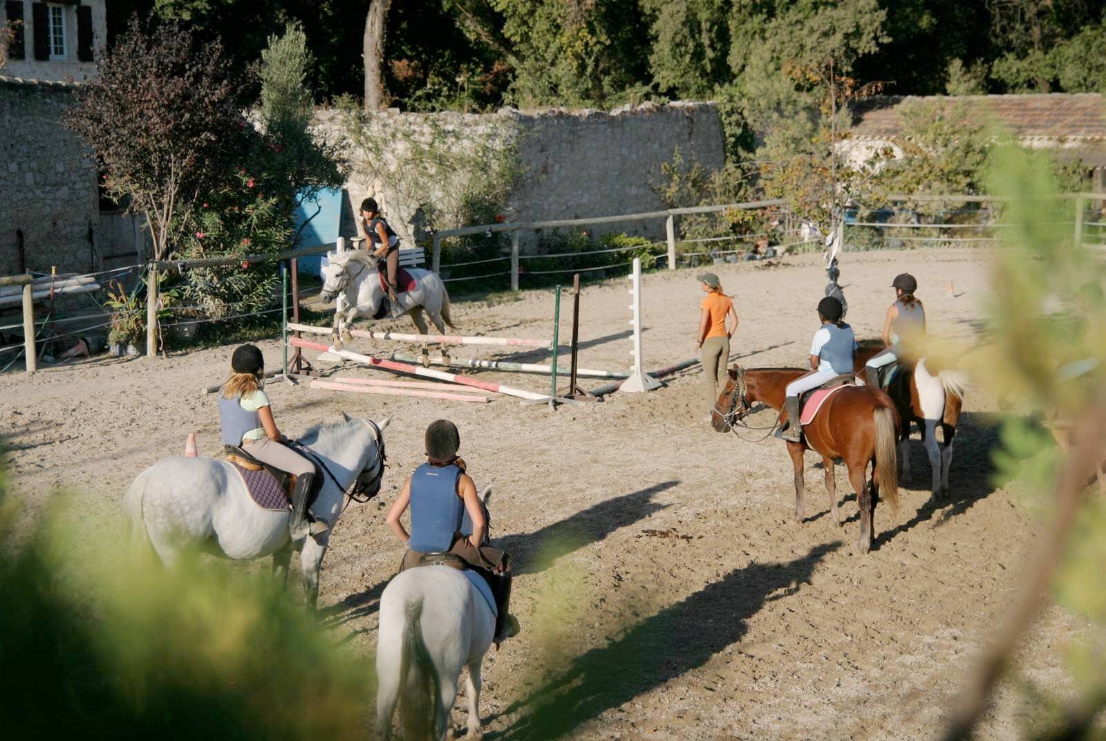 How certain equestrian centers on the Riviera can cope with the lack of