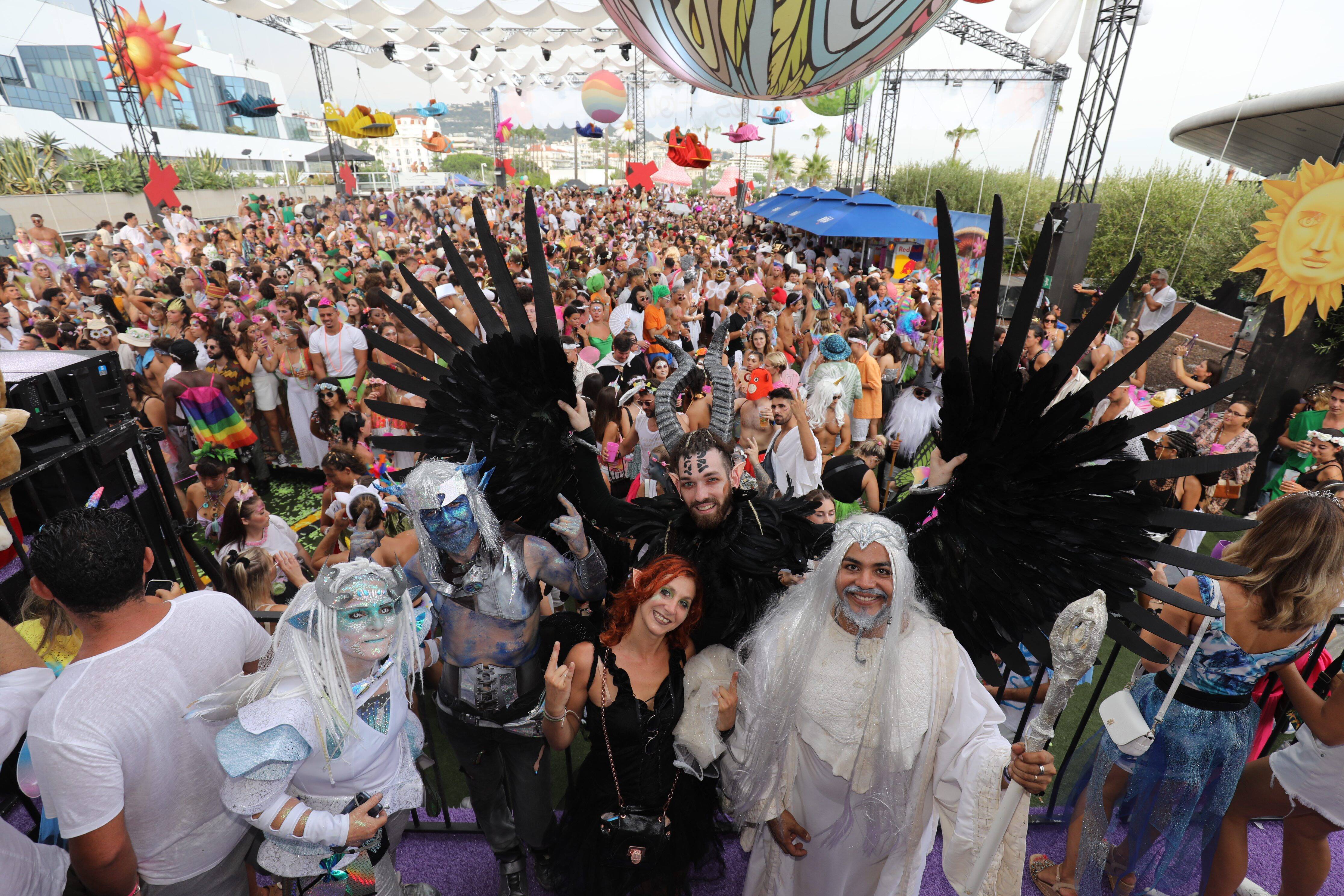 Le Bal des fous a fait son grand retour à Cannes et il y avait un monde dingue