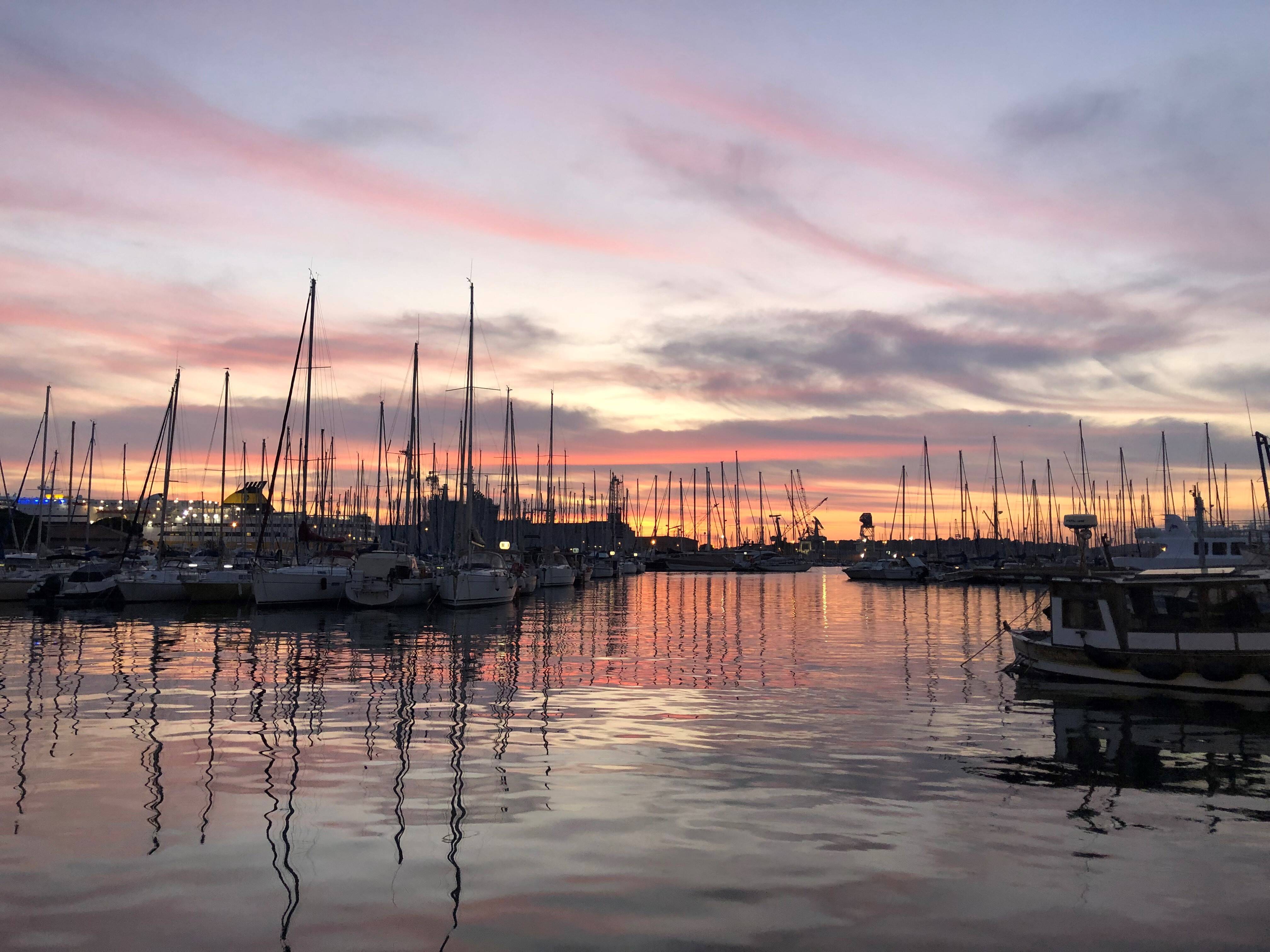 Découvrez les plus belles photos de Toulon publiées sur Instagram