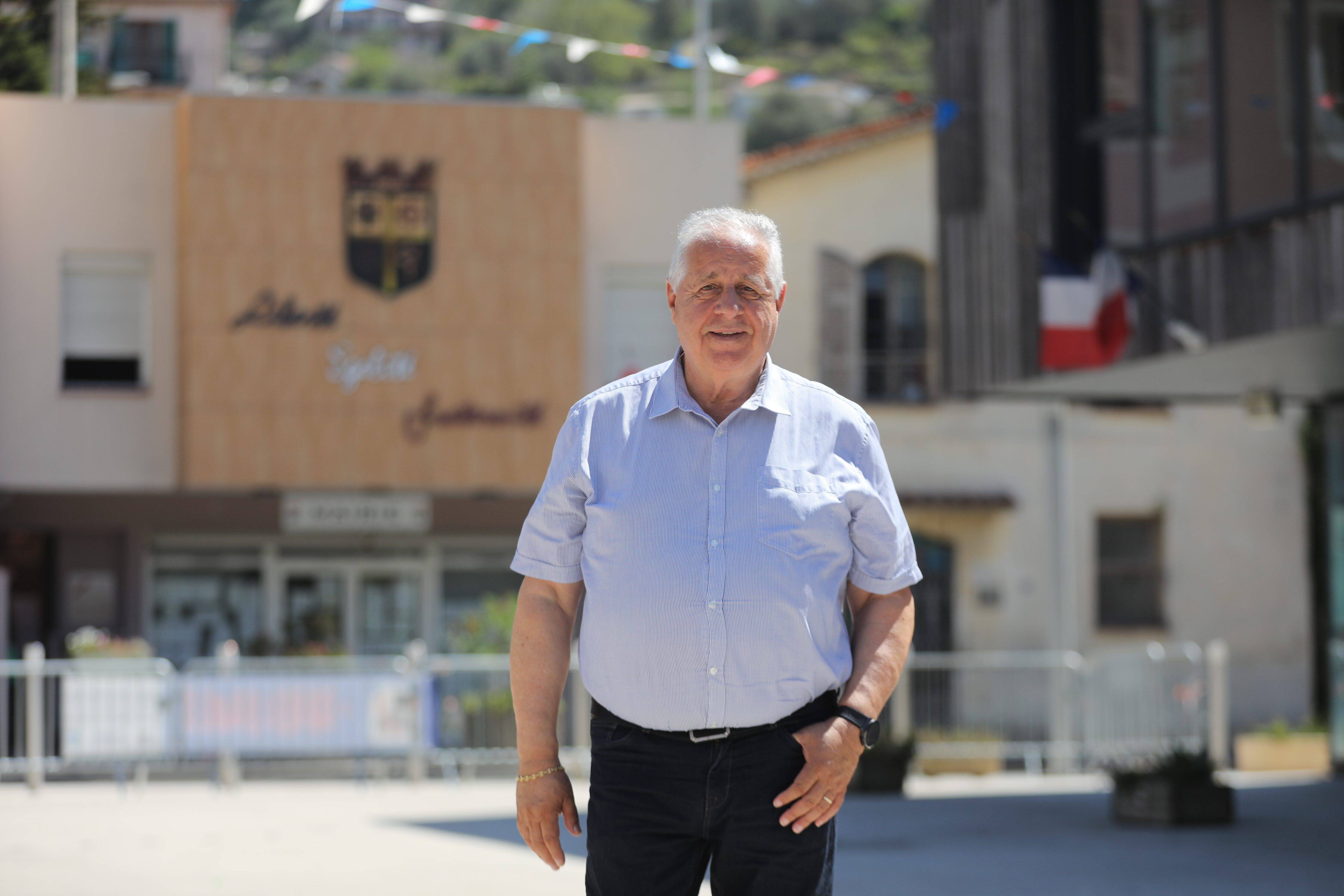 "On fait l'objet de remarques inadmissibles": le maire de Drap règle ses comptes après son départ du Pays des Paillons