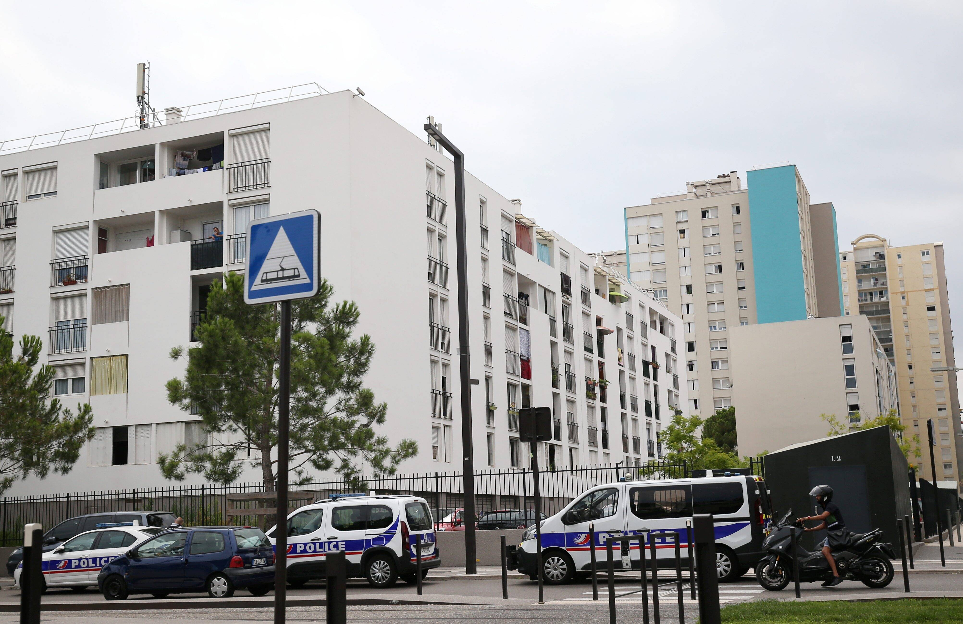 Au moins 8 tirs: le règlement de comptes à Nice la nuit dernière était une véritable exécution