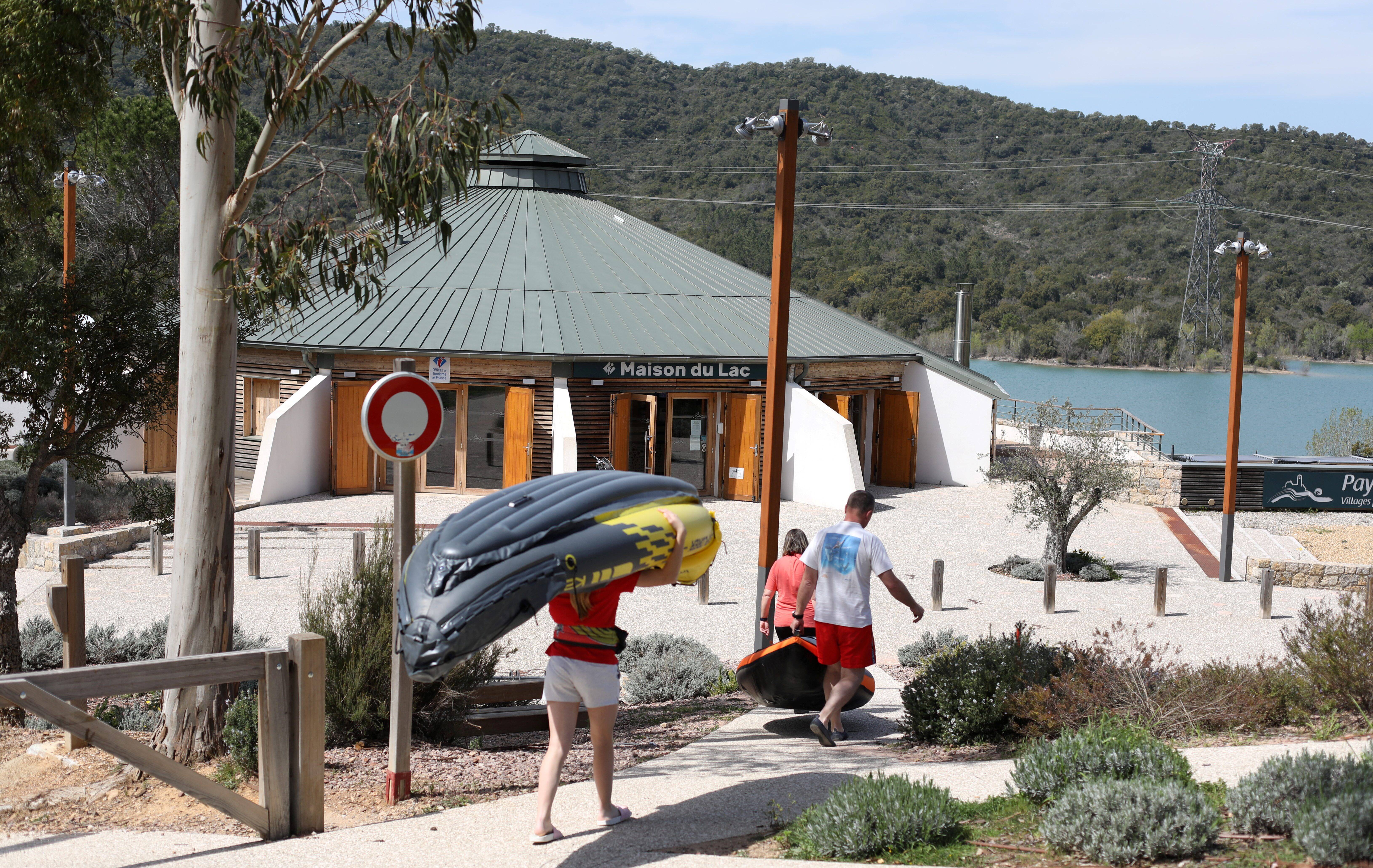 L'adolescent ne savait pas nager, on en sait plus sur la terrible noyade dans le lac de Saint-Cassien