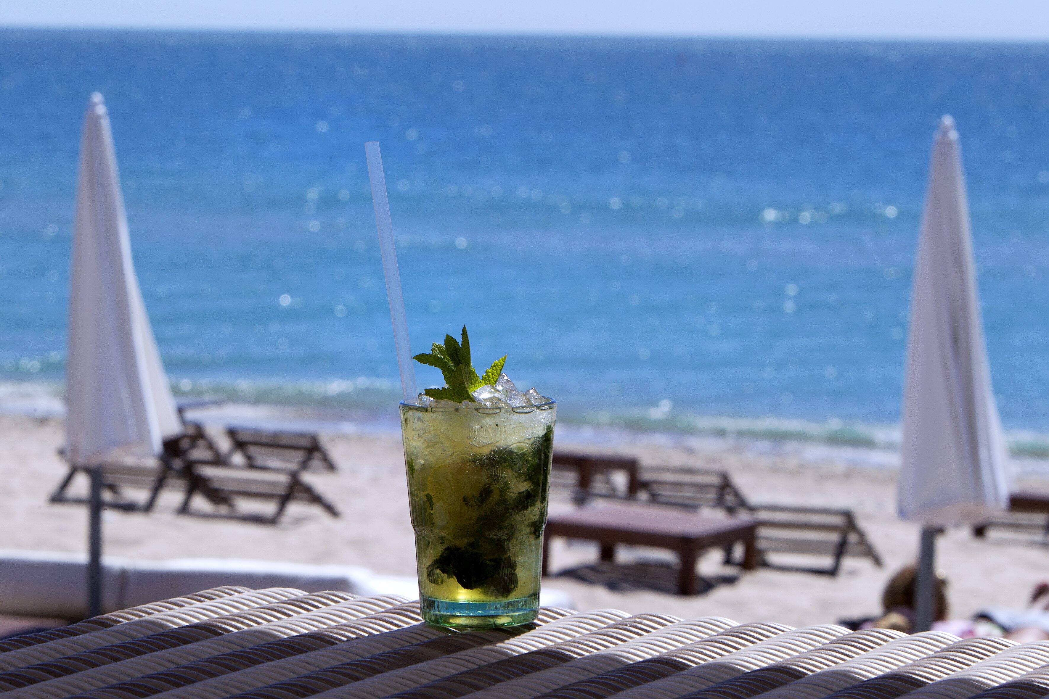 Après un été compliqué faute de main-d'oeuvre, le secteur de la restauration craint une pénurie encore plus forte en septembre pour l'arrière-saison