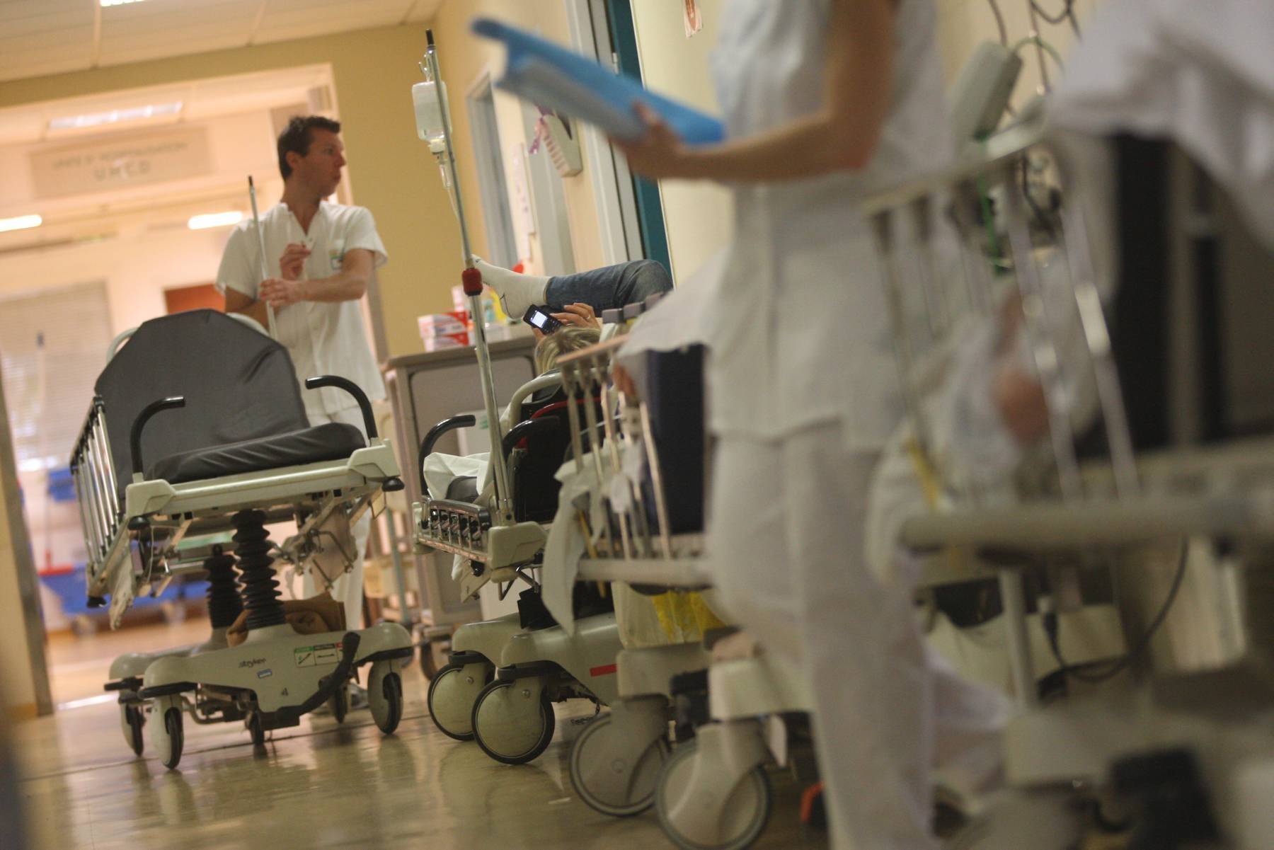 "Tout a été mis en oeuvre afin de l'éviter": les urgences d'Hyères ont fonctionné en "organisation dégradée" dans la nuit de jeudi à vendredi