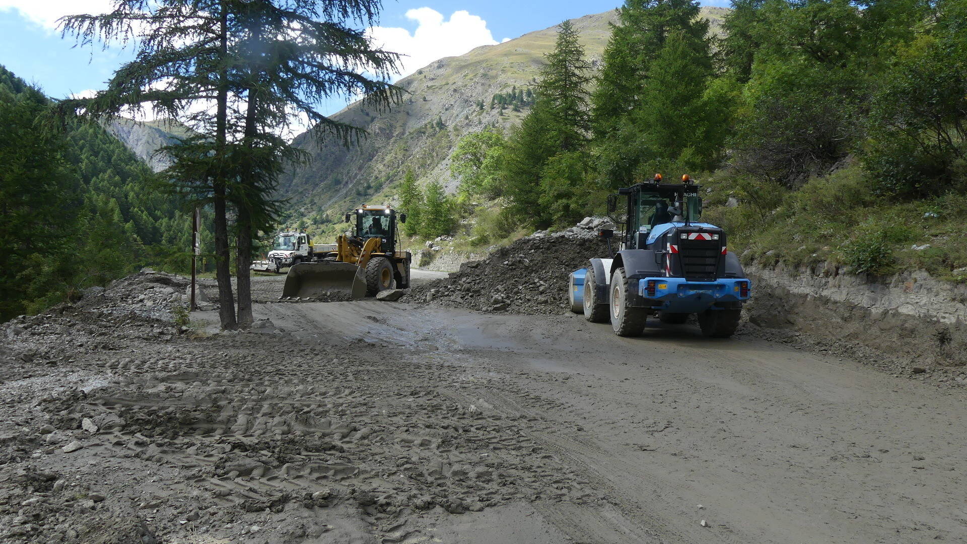 La route de la Bonette fermée après un éboulement à Saint-Dalmas-le-Selvage