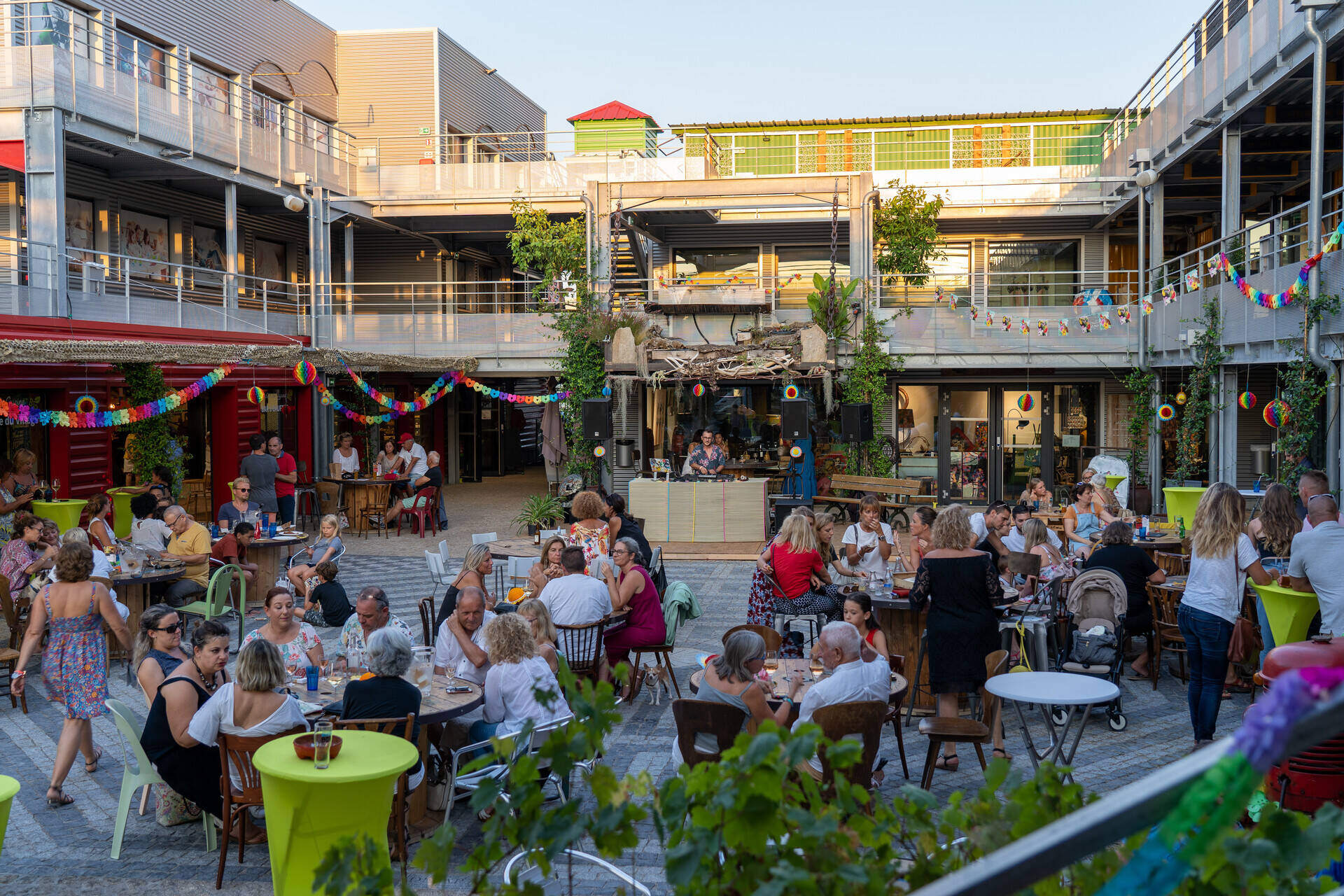 On vous explique pourquoi le Village des talents créatifs est fermé à Puget-sur-Argens