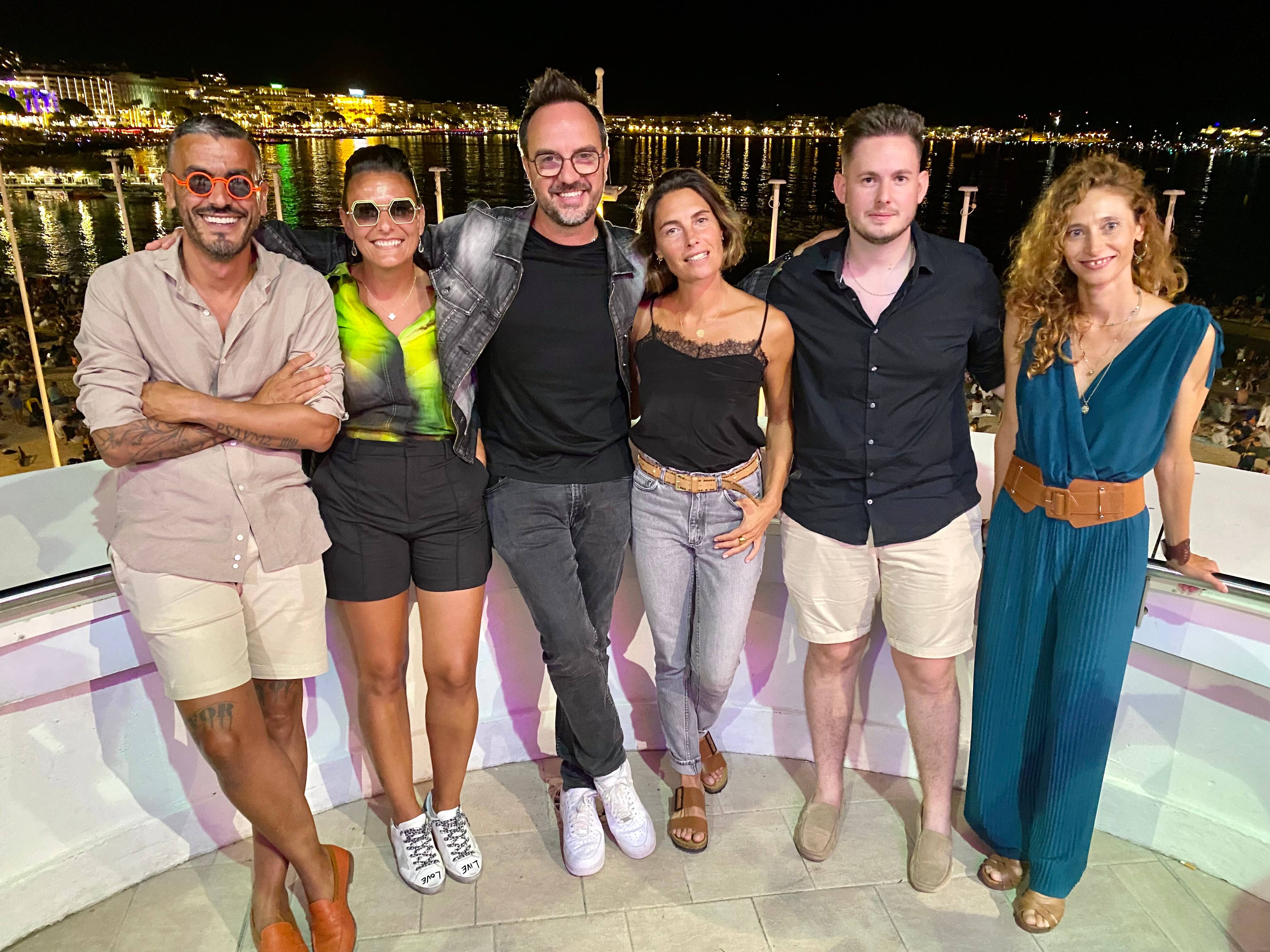 À Cannes, Alessandra Sublet et Jarry en ont pris plein les yeux pour le dernier feu d'artifice du Festival pyromélodique