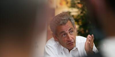 Invités, écriture, baignade et vélo: les vacances varoises de Nicolas Sarkozy