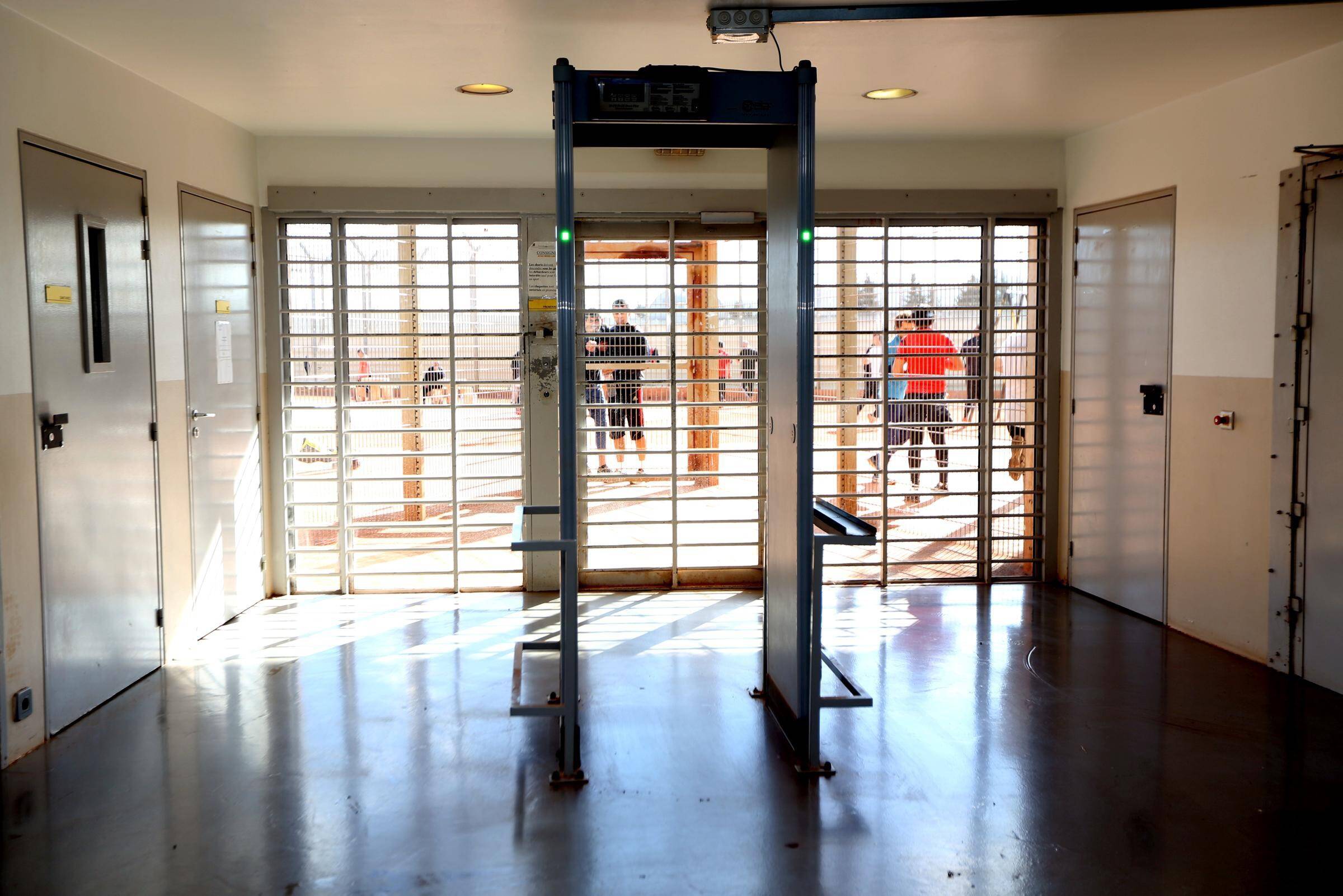 Un détenu condamné pour avoir tenté d'embrasser une agente pénitentiaire à La Farlède