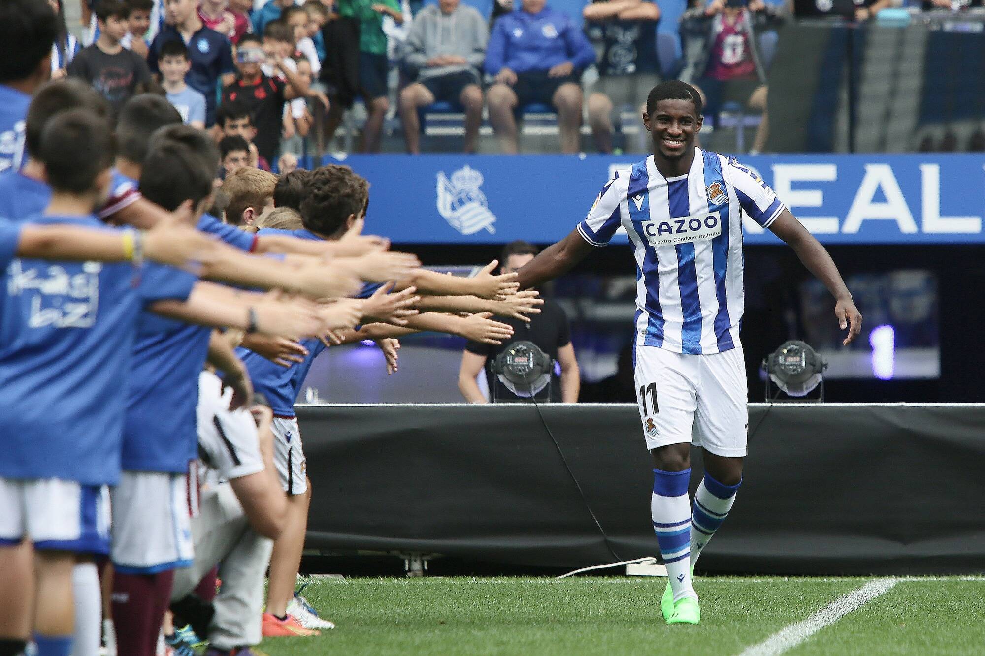 "Il a la puissance, l'endurance, le volume de jeu et surtout la vitesse": les éloges des anciens coachs de Mohamed-Ali Cho, nouvelle recrue de l'OGC Nice
