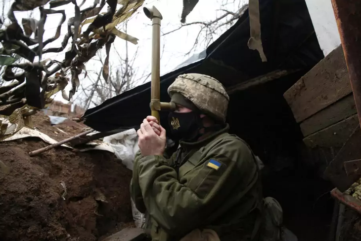 "Est-ce que nous prenons le risque ?": avec la promesse de l'envoi rapide d'armes lourdes à l'Ukraine, la gauche redoute l'escalade