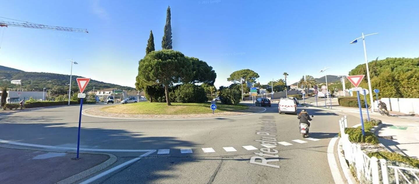 La circulation est très perturbée à Sainte-Maxime, sur la route du Plan-de-la-Tour.