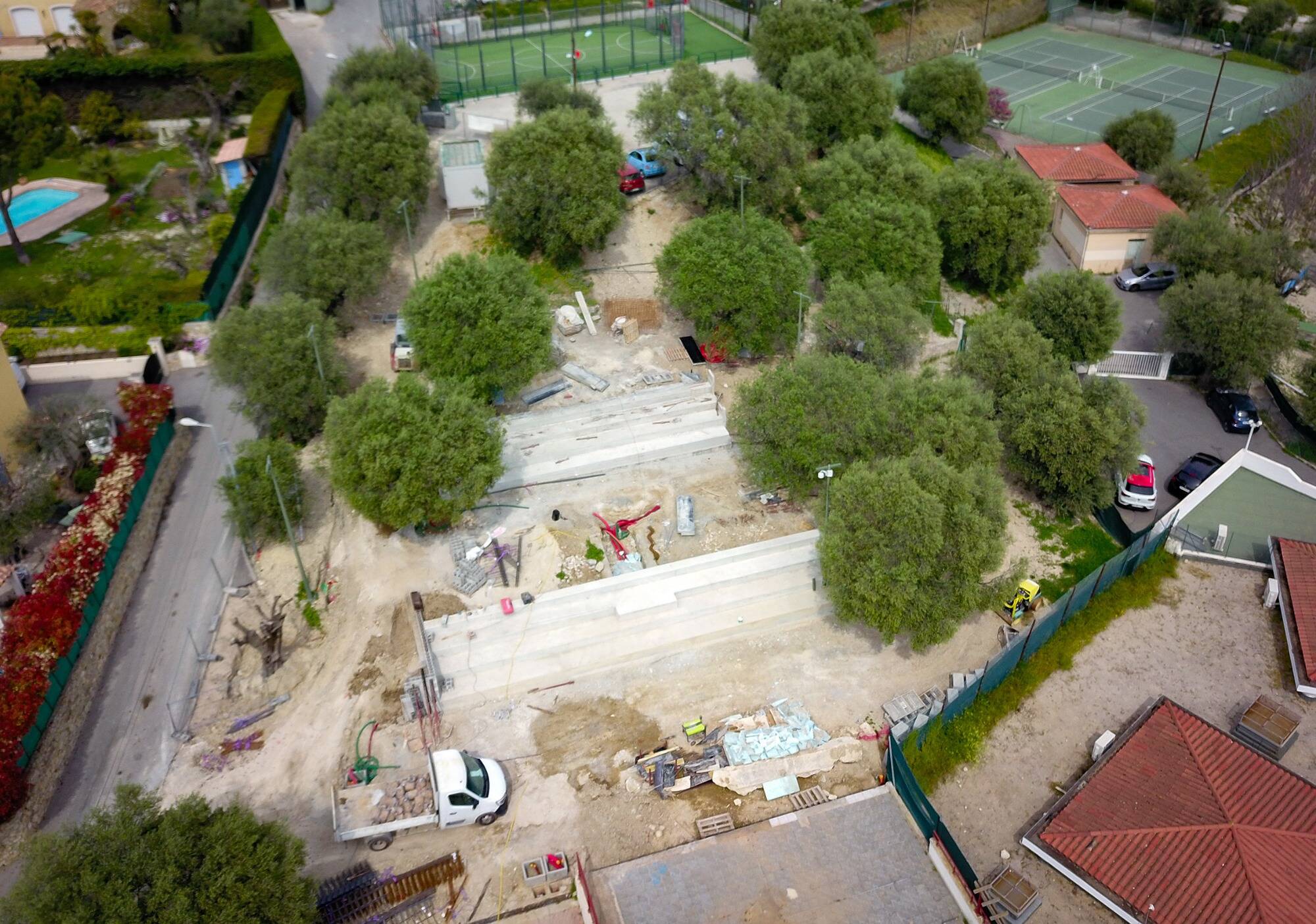 Crèche plus grande, théâtre rénové, des places de stationnement supplémentaires... Année décisive pour ce village tout près de Nice