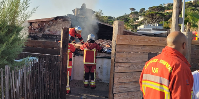 La cuisine d'un restaurant de plage varois détruite par les flammes au petit matin
