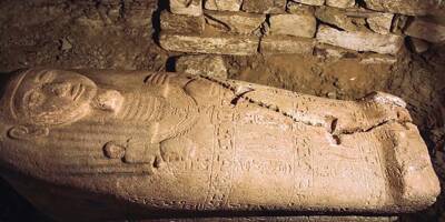 Egypte: un sarcophage de l'époque de Ramsès II dévoilé à Saqqara