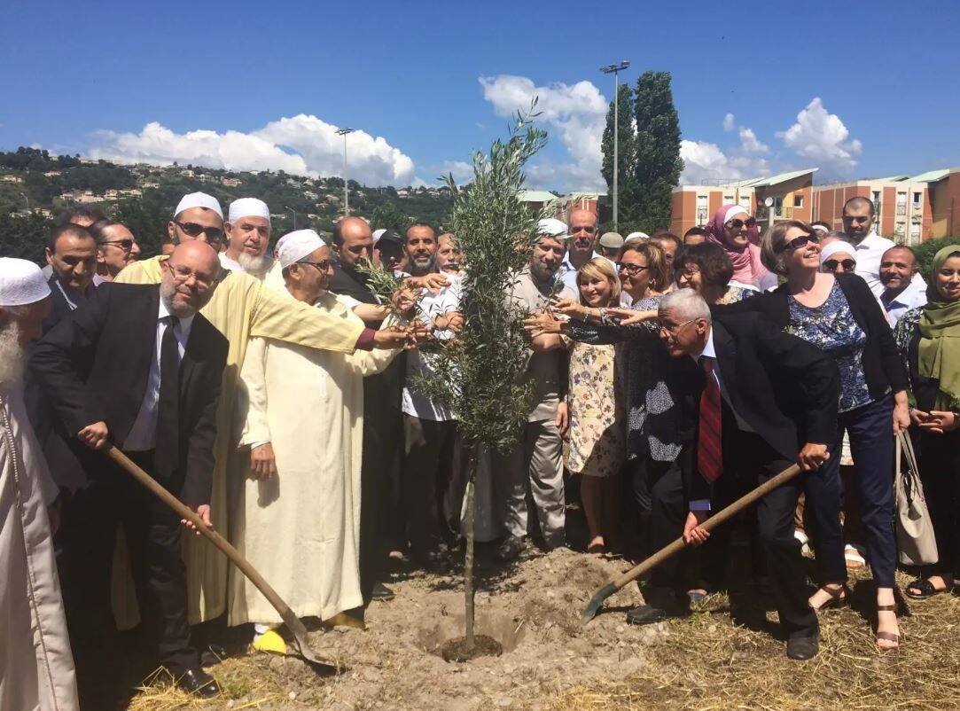 Estrosi a enterré le projet de la grande mosquée de la Plaine du Var à Nice... une association lui propose de reprendre le dossier