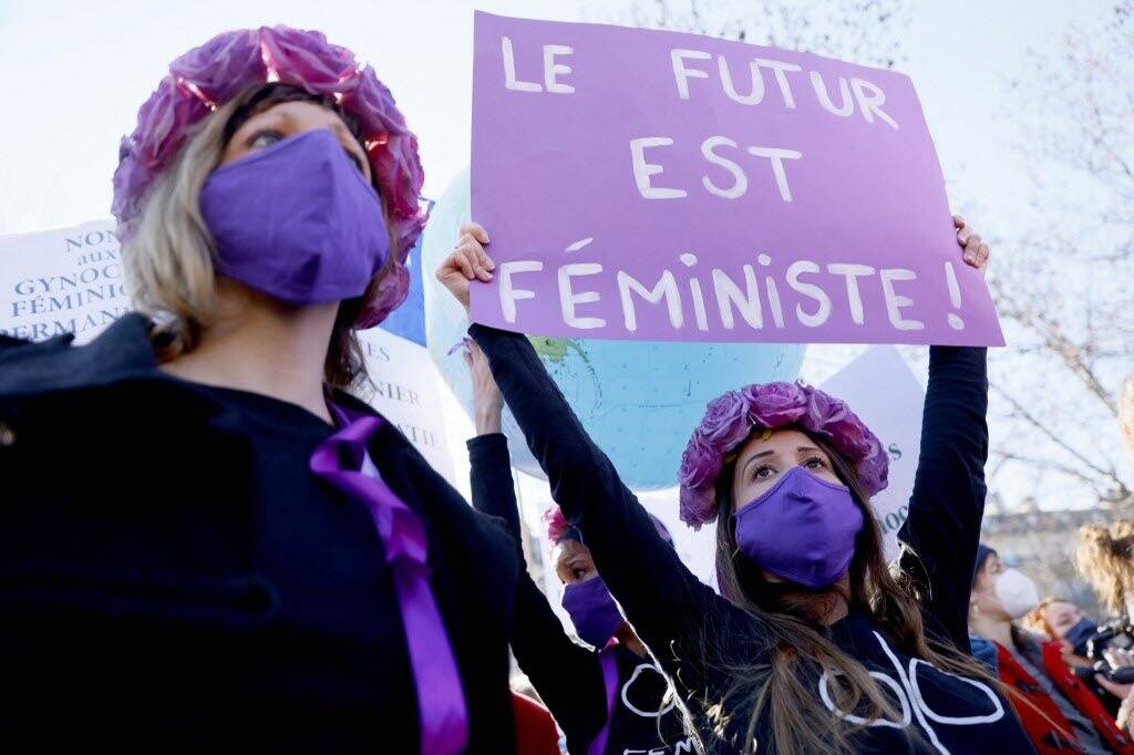 La place des femmes dans le débat public a "régressé" de manière "phénoménale", selon une chercheuse