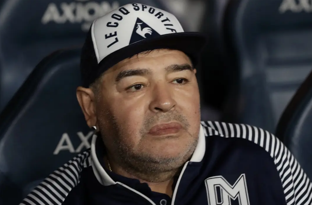 Mort de Maradona: procès confirmé pour l'équipe médicale