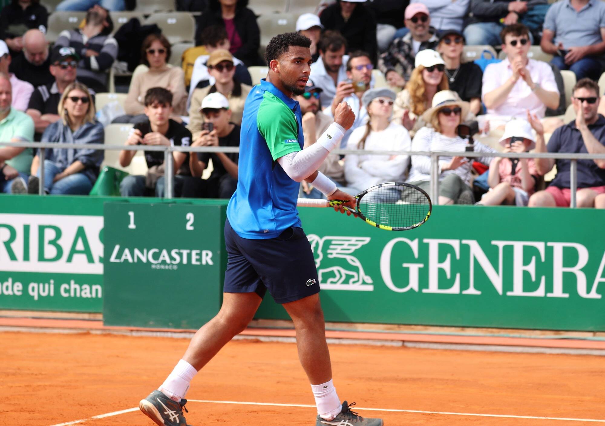 Arthur Fils roule sur Andrey Rublev et se qualifie en quarts de finale du Masters 1000 de Monte-Carlo