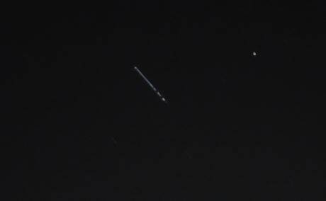 Quelle était cette traînée lumineuse observée dans le ciel de la Côte d'Azur et du Var ce mardi? On vous explique de quoi il s'agit