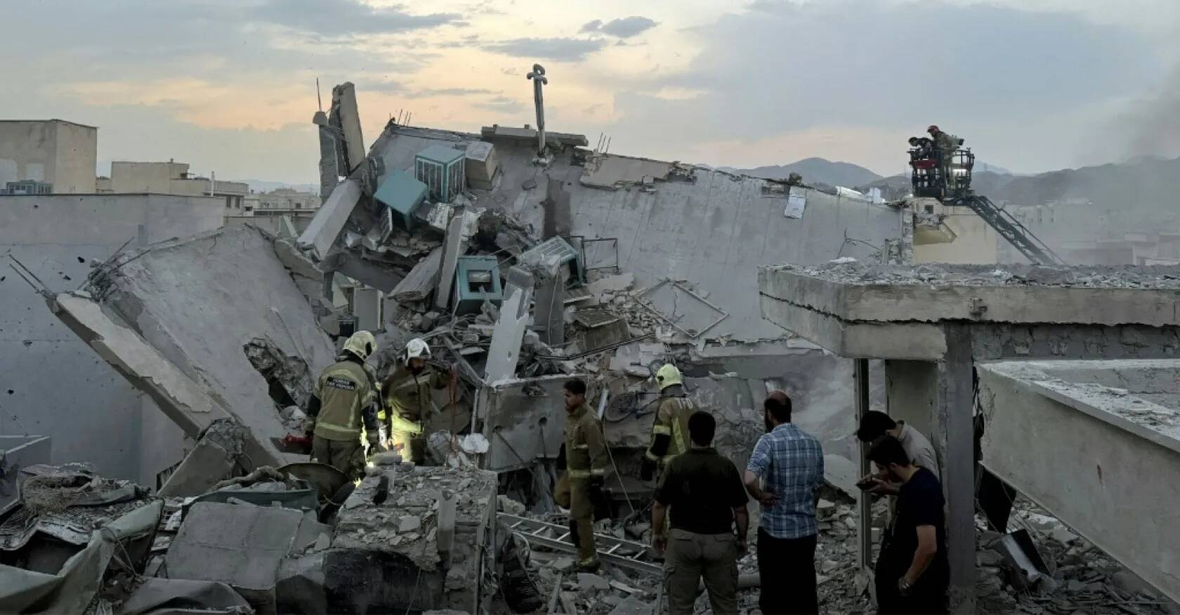 Iran-Israël: Donald Trump va-t-il engager les États-Unis dans le conflit?