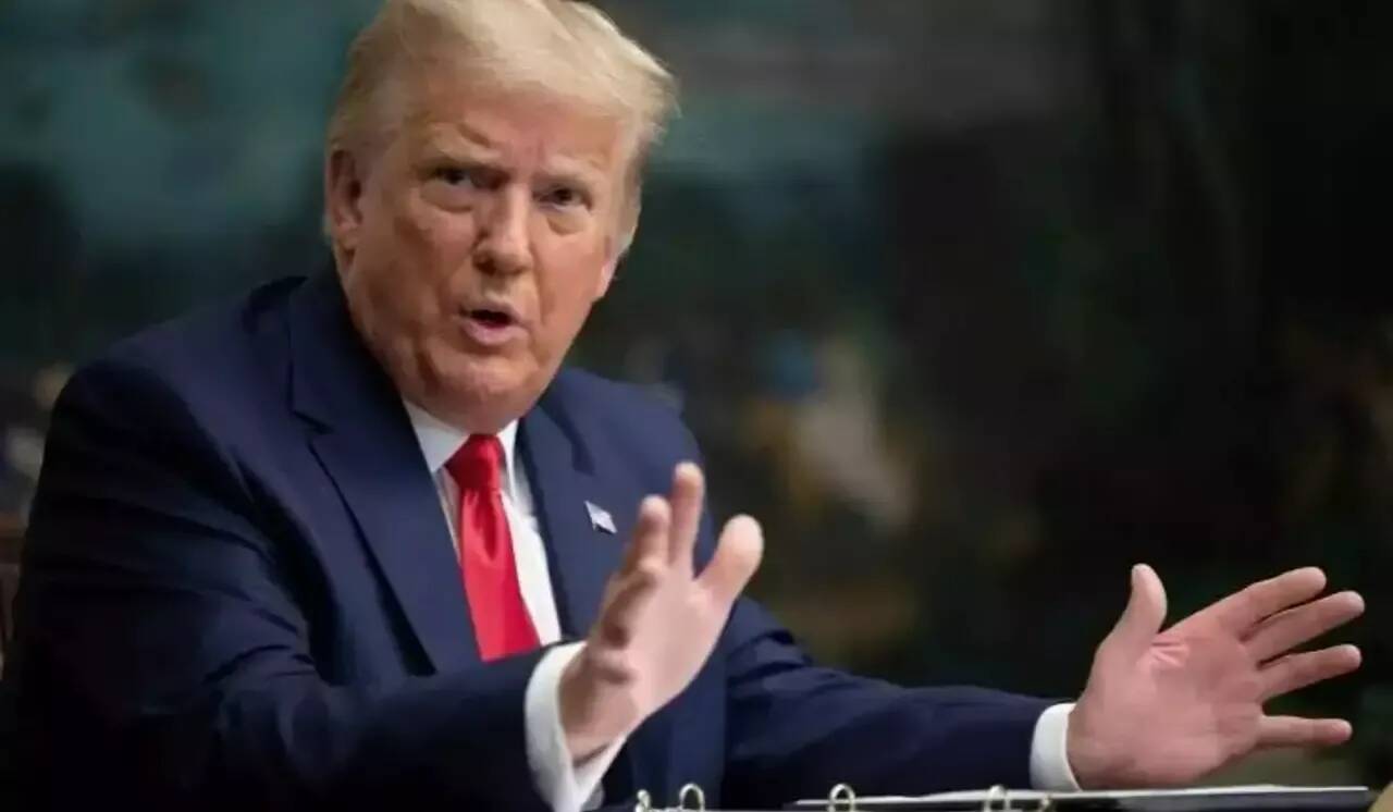 "Une chasse aux sorcières": Donald Trump prend la parole pour la première fois après son inculpation