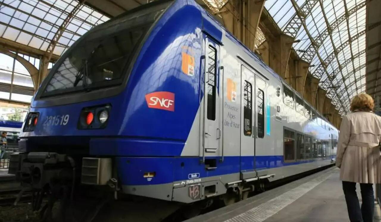 La Carte Avantage De La SNCF Plus Si Avantageuse? Voici Ce Qui Change à ...